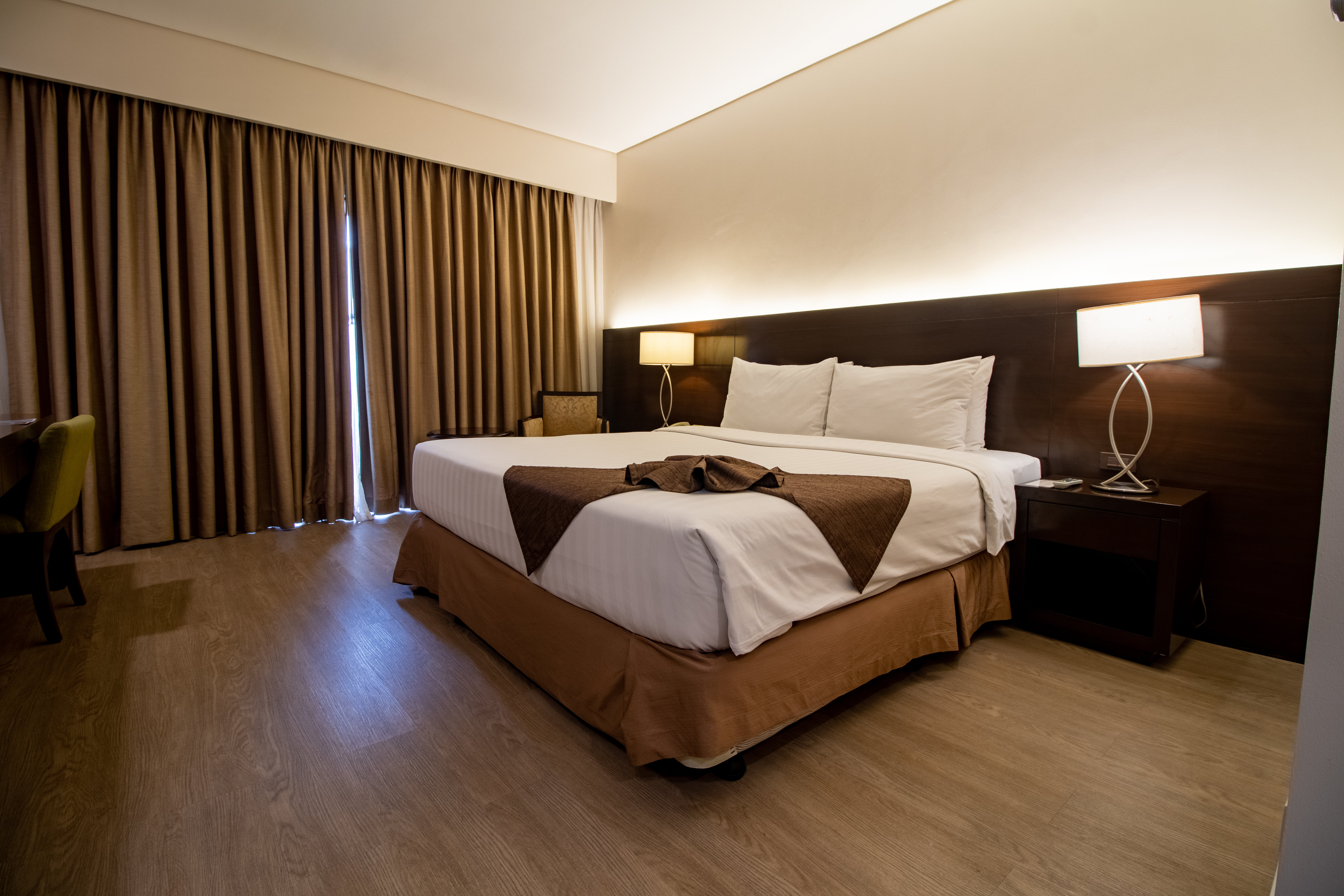 Double Deluxe Premier