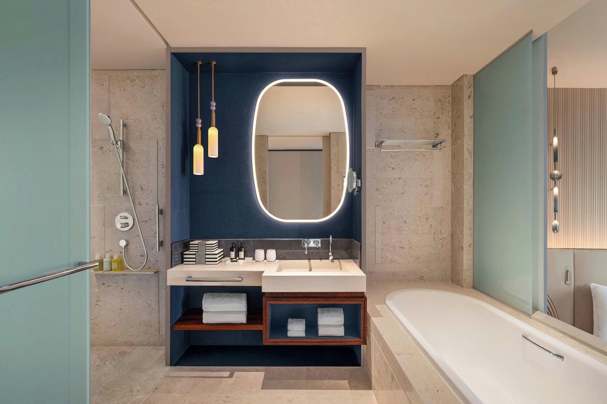 Double Deluxe Premier