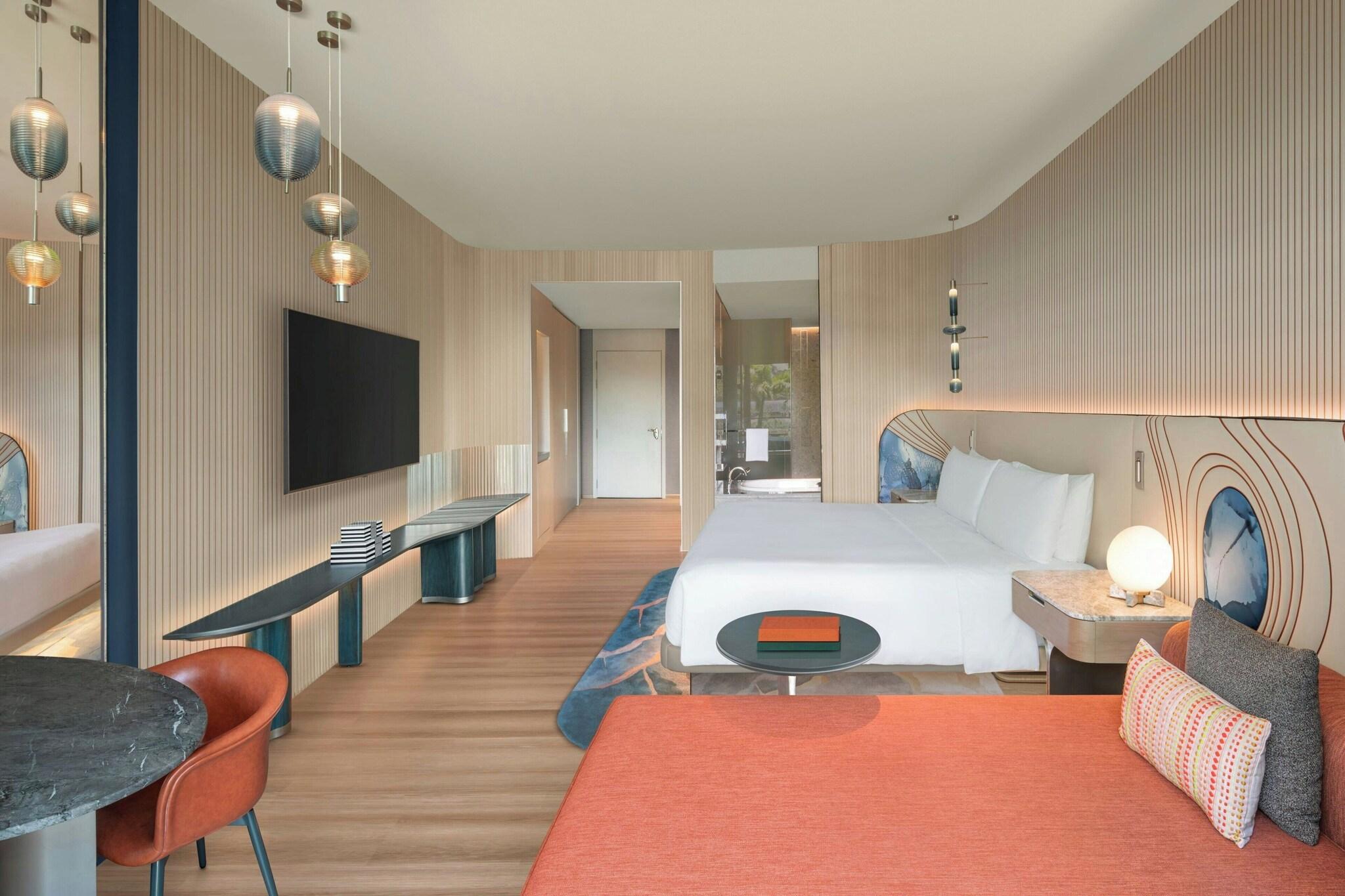 Double Deluxe with Views