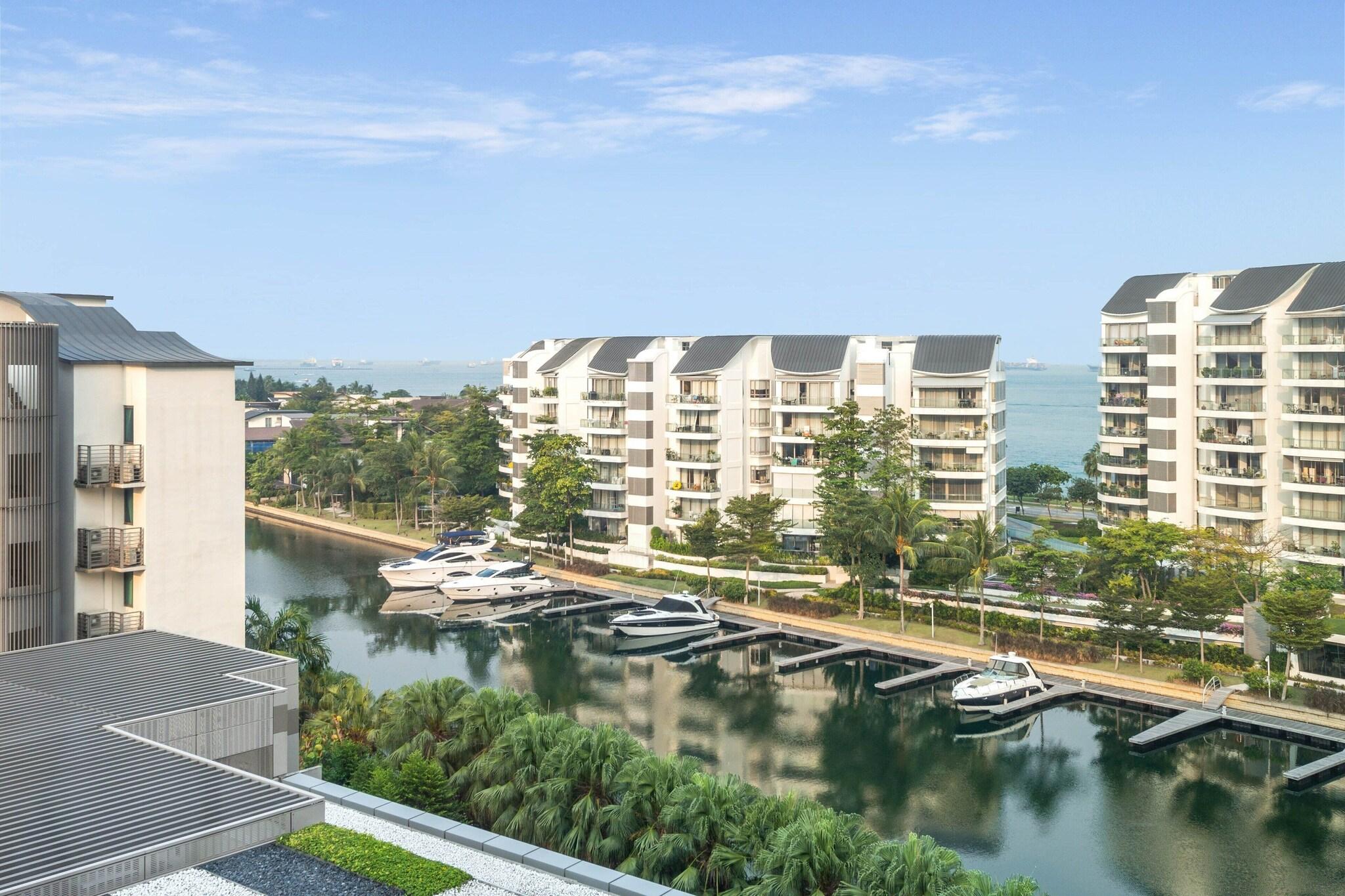 Quadruple Premier with Views