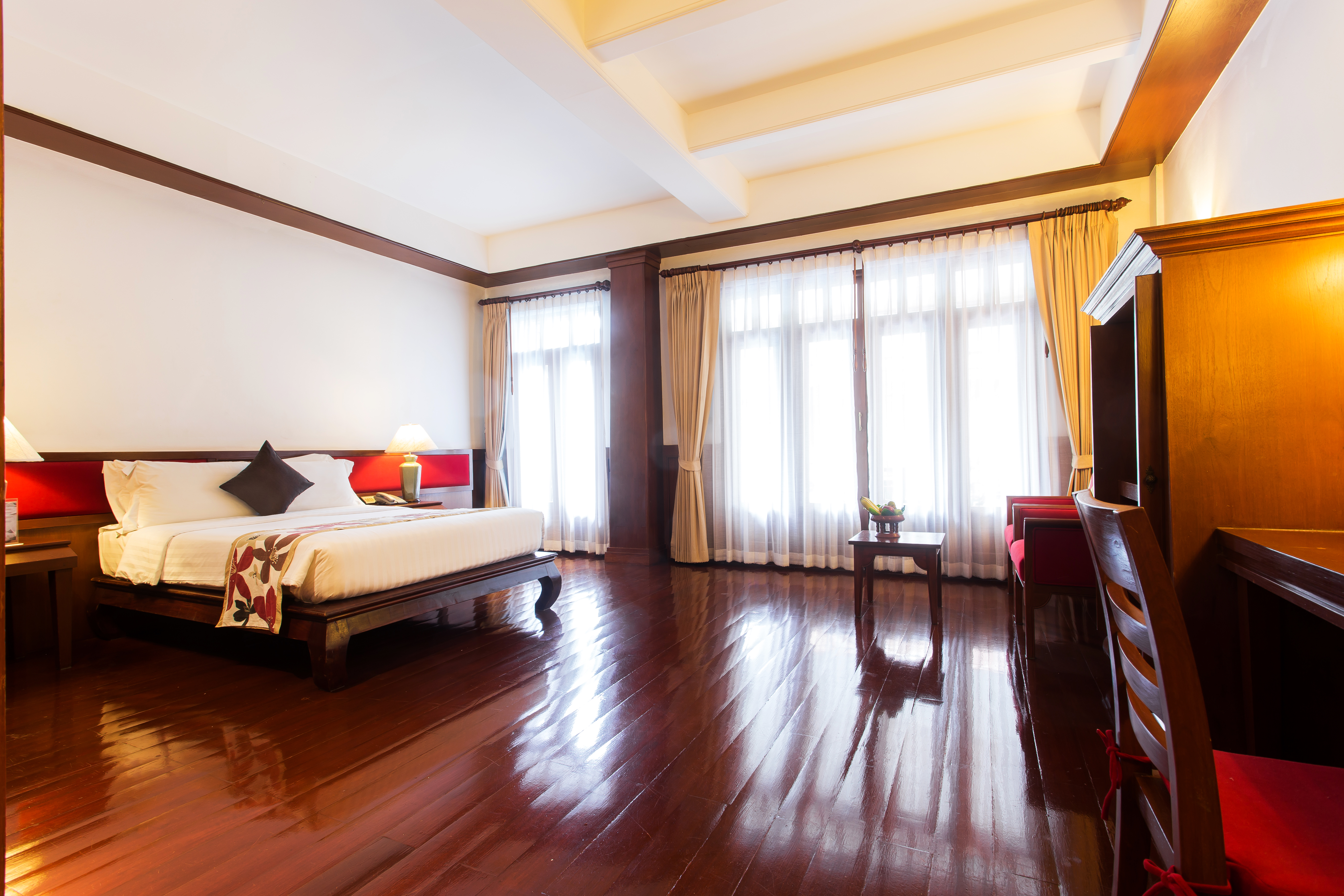 Double or Twin Deluxe