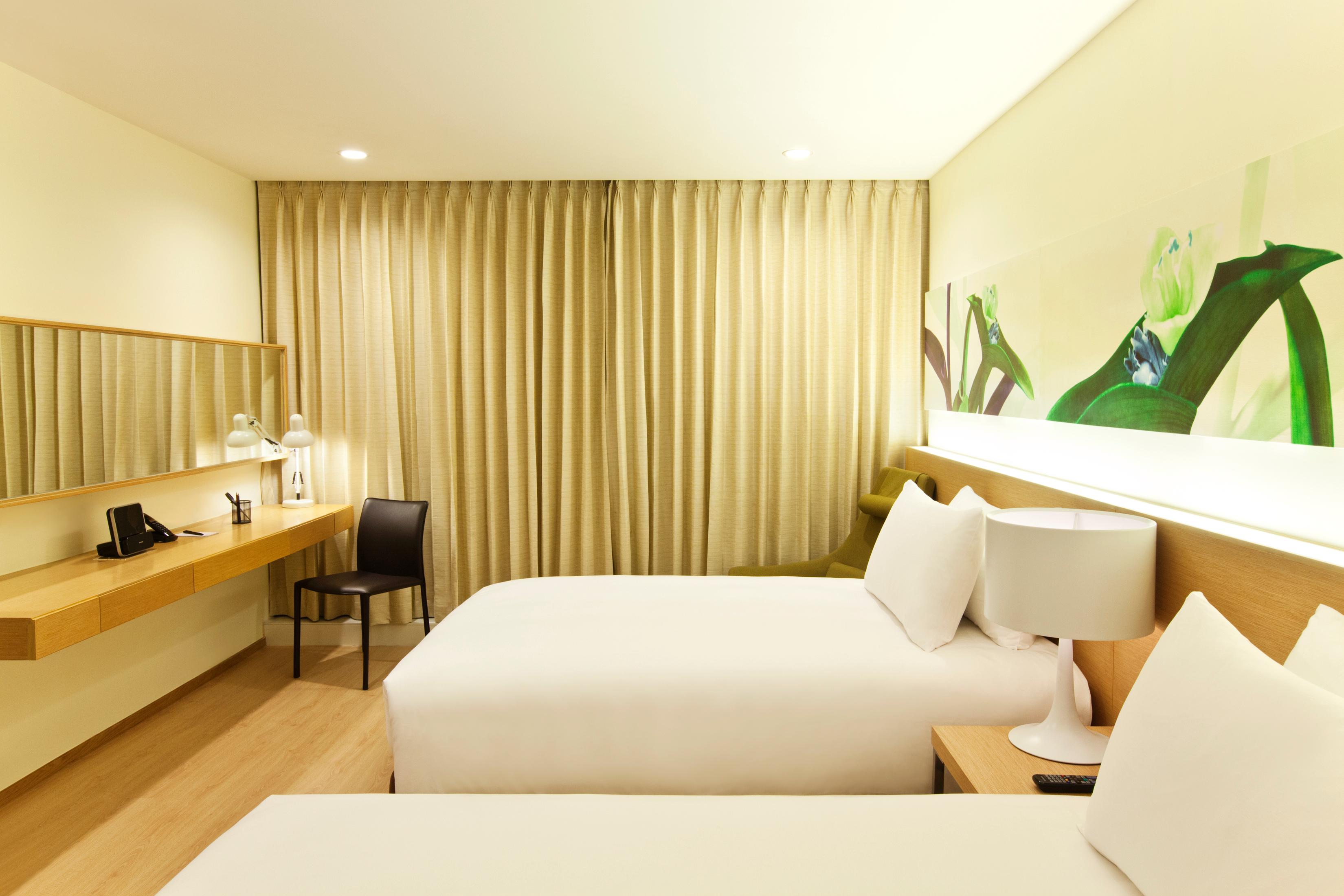 Double or Twin Deluxe