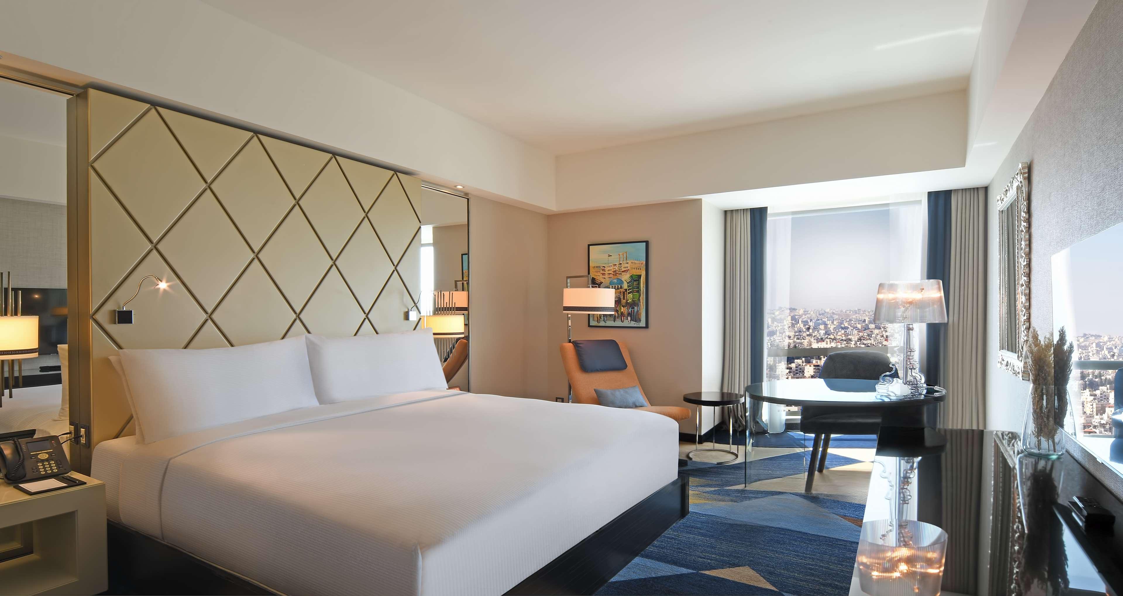 Double Guest Room King Bed