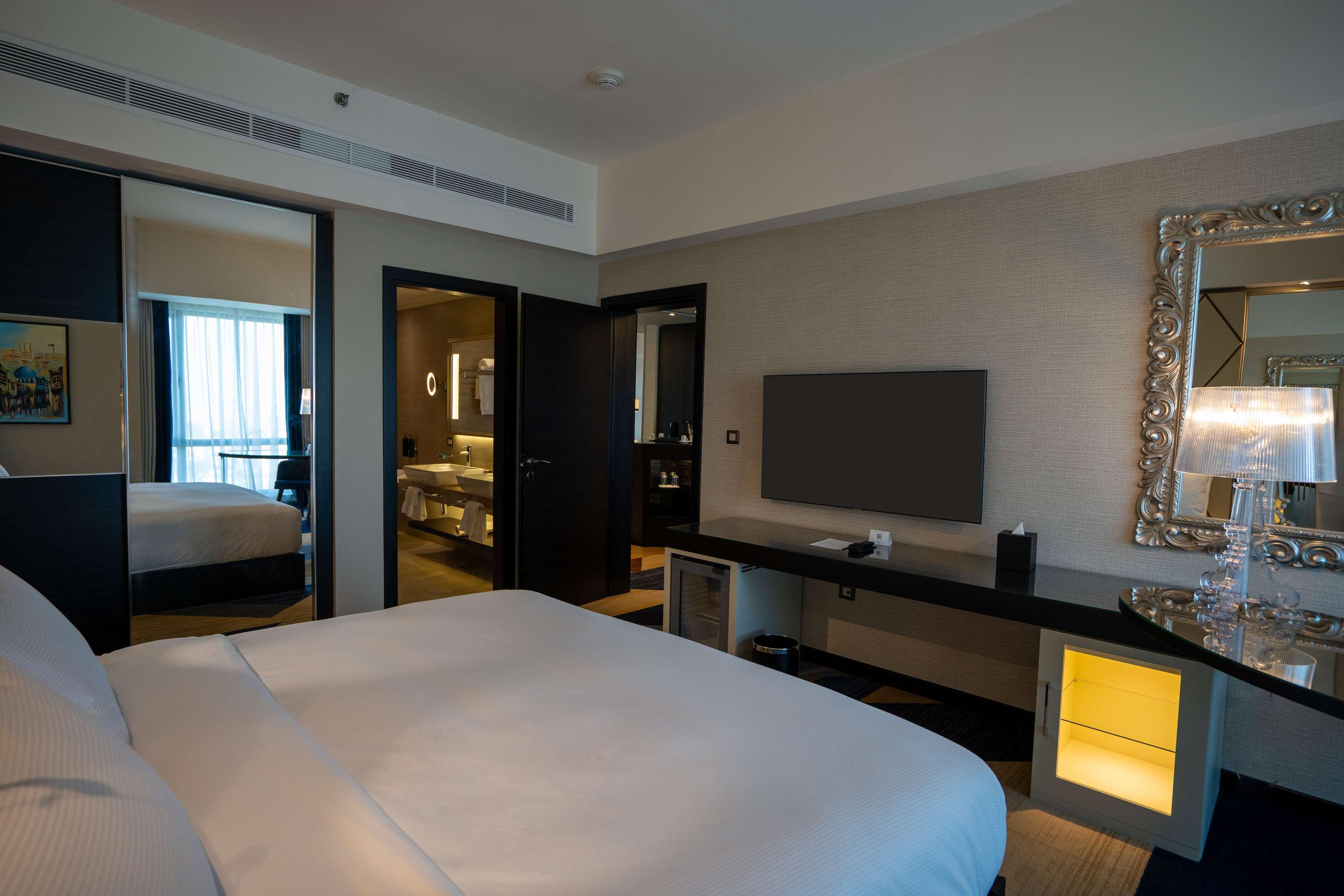 Suite Deluxe One Bedroom