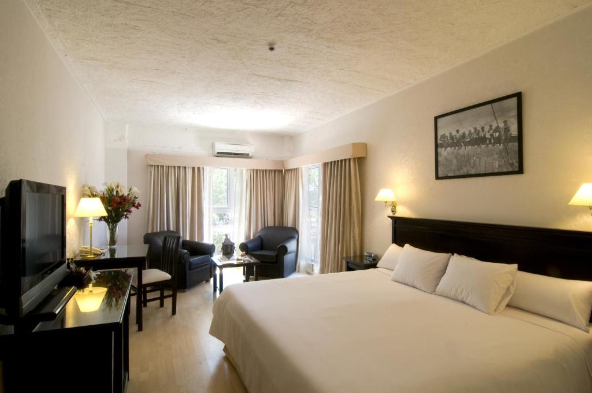 Double Superior King Bed