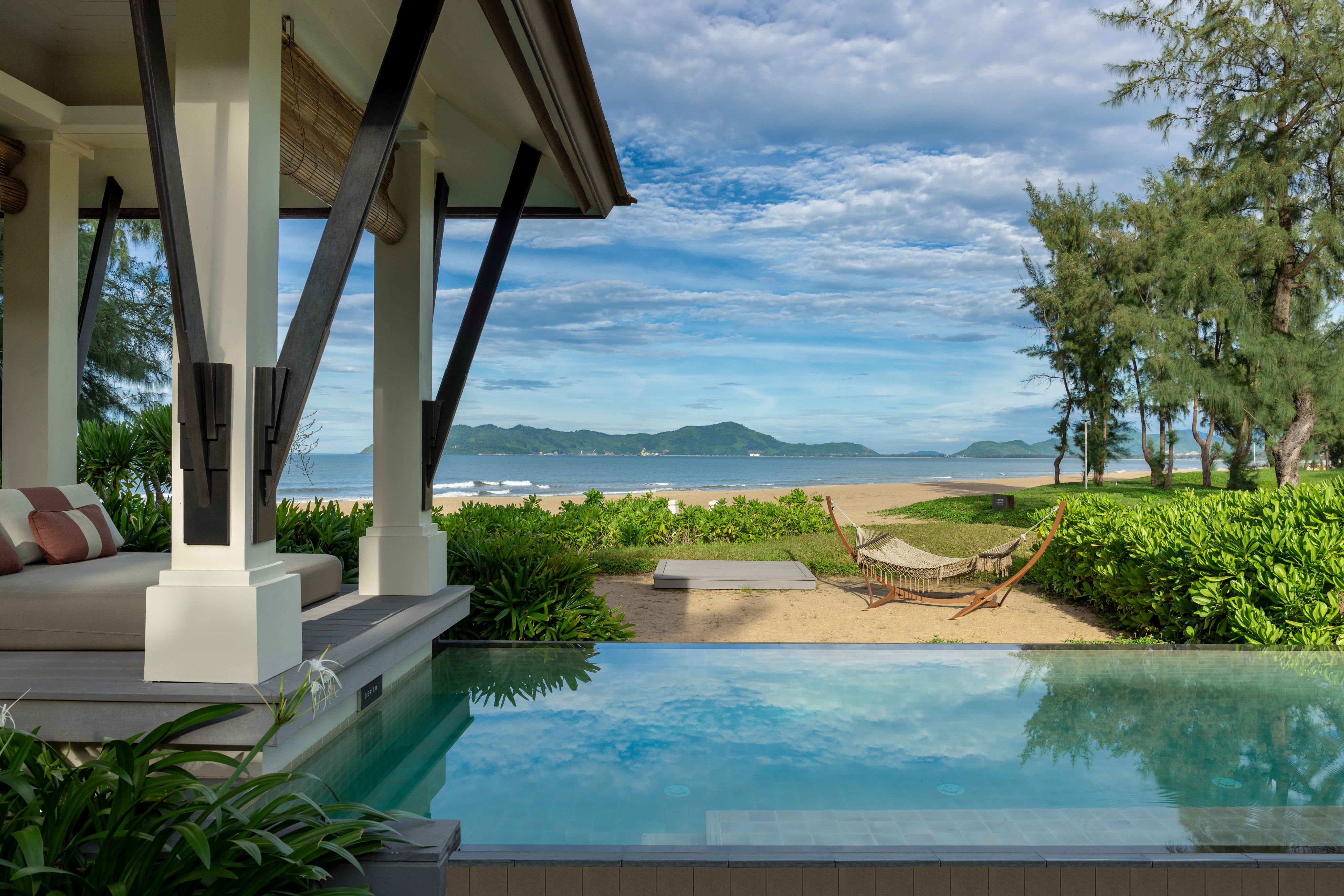 Villa Pool View