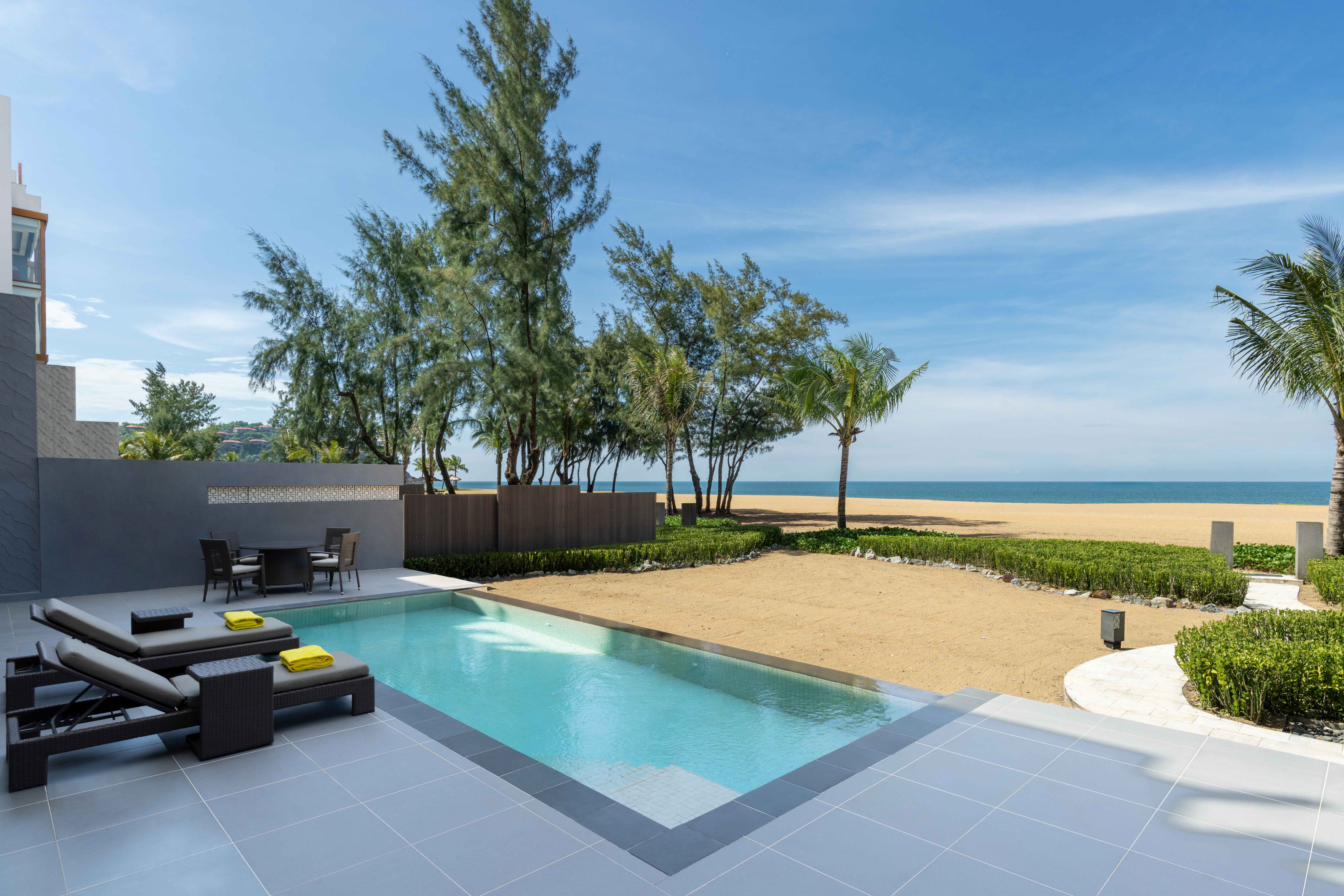 Suite Beach Front Two Bedrooms