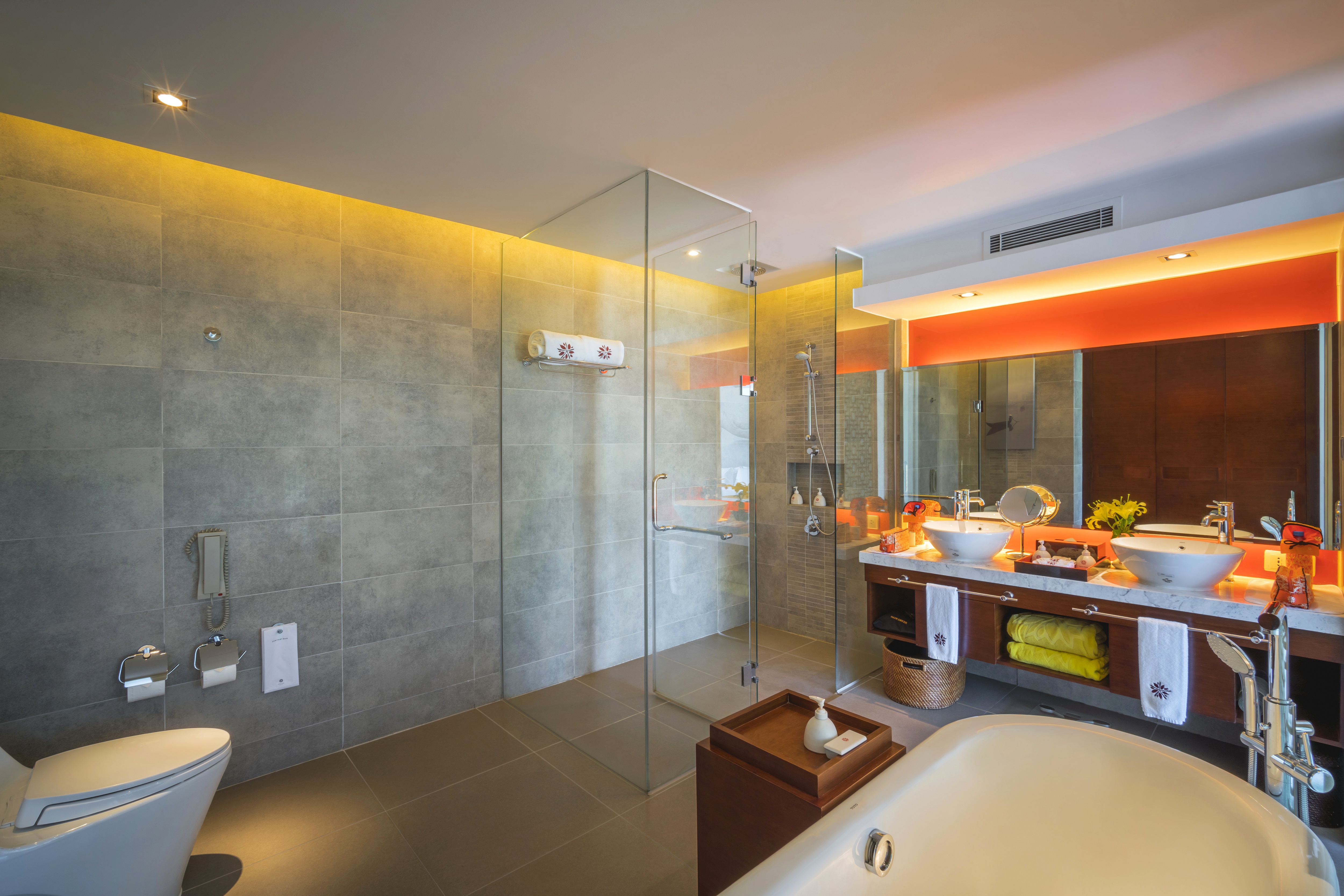 Suite Beach Front Two Bedrooms