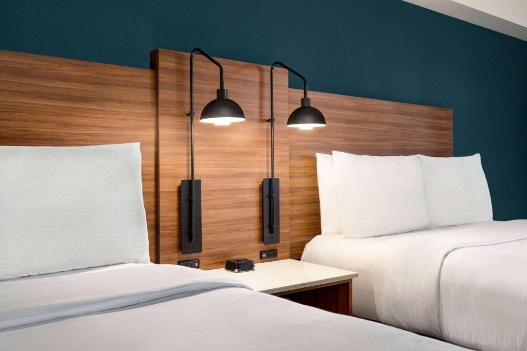 Room City View Two Queen Beds