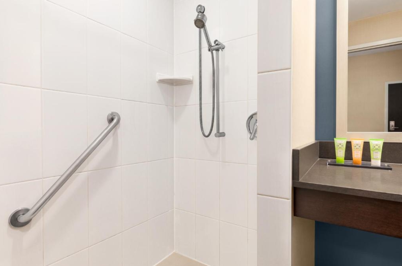 Suite Two Queen Beds