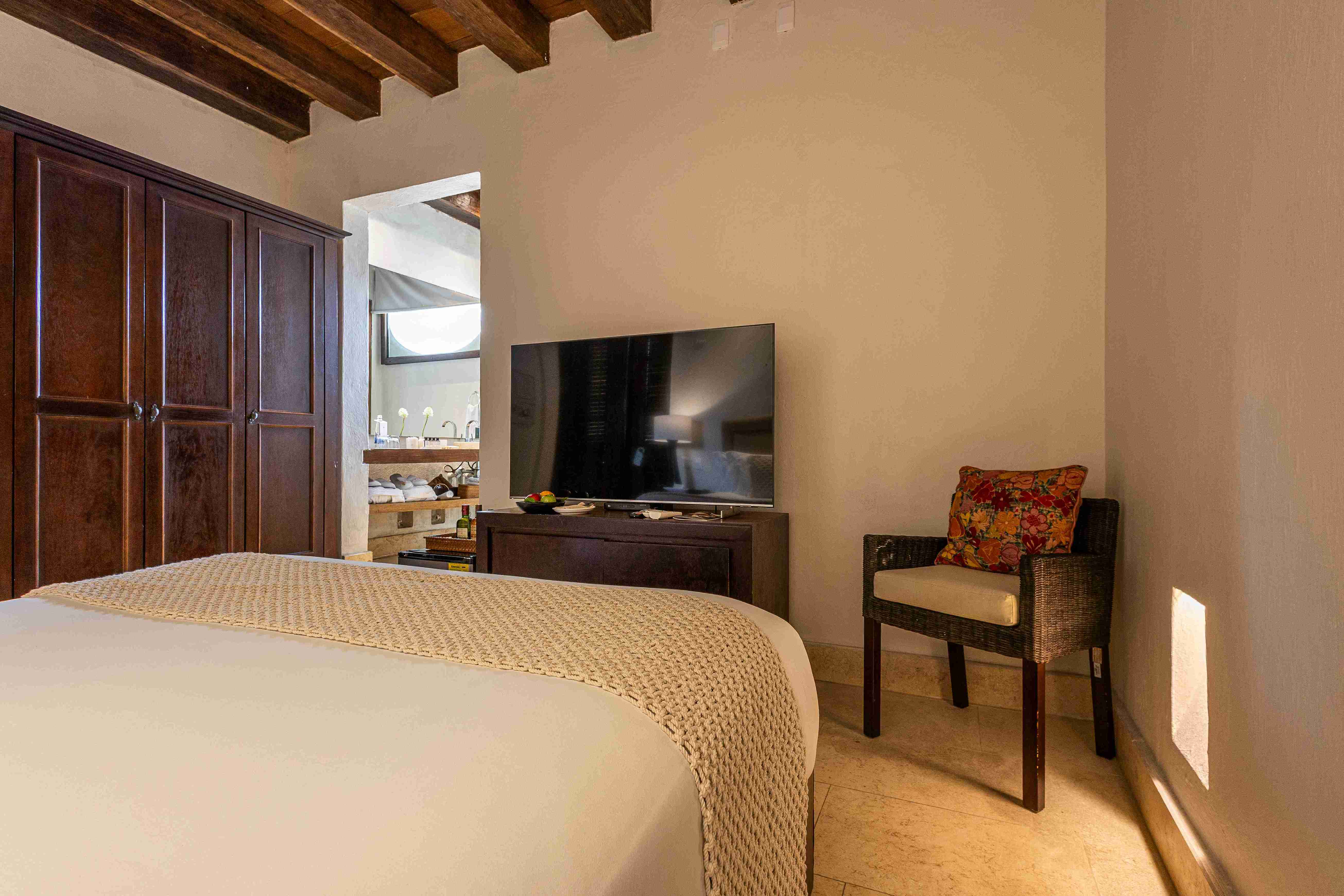 Double Queen Size Bed