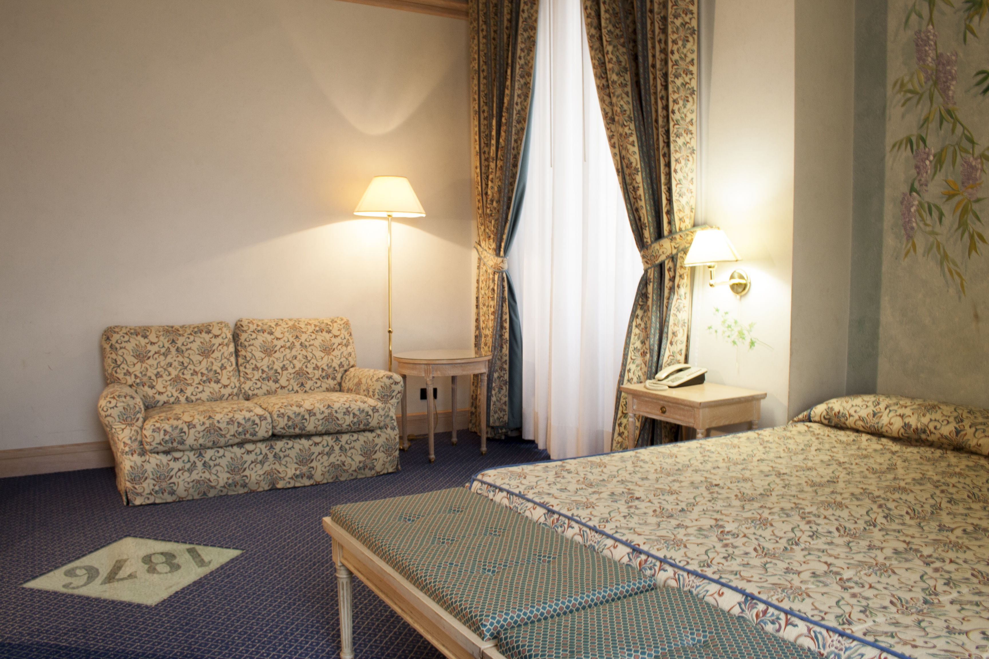 Junior Suite with Balcony