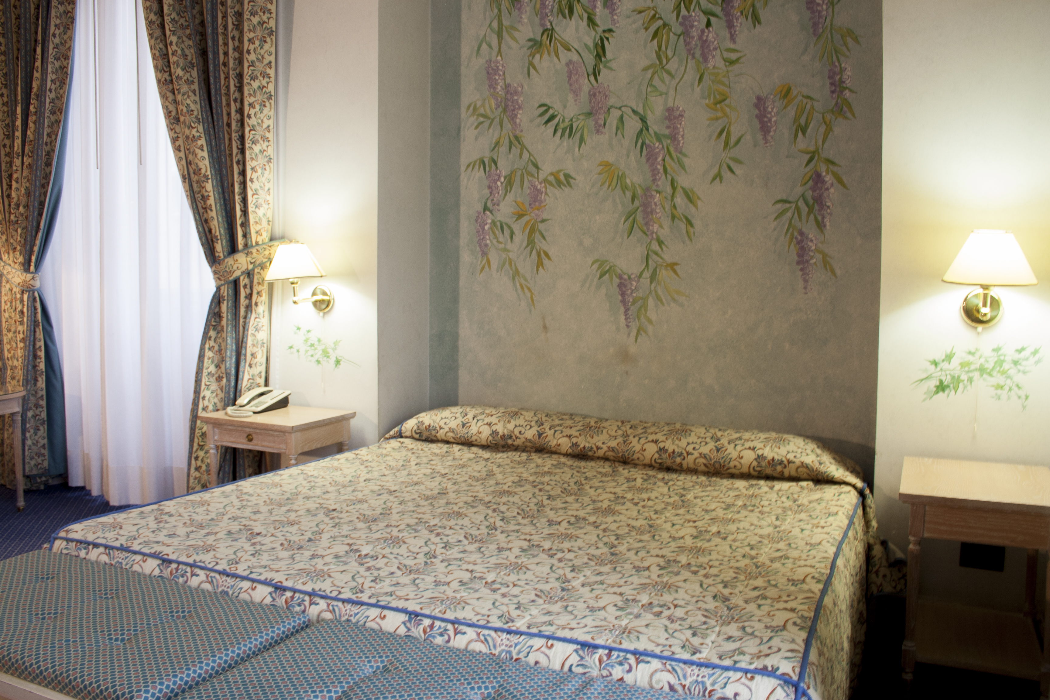 Junior Suite with Balcony