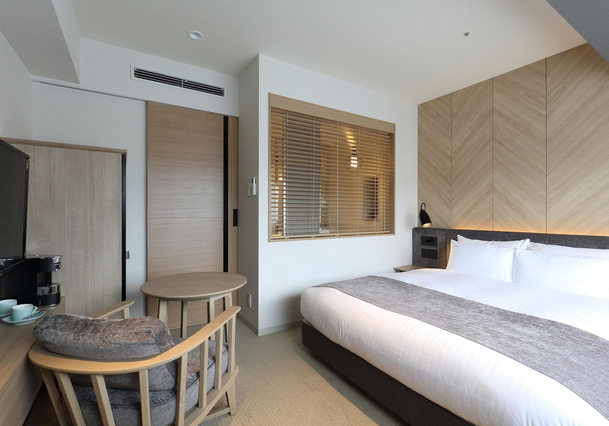 Double Queen Bed Non Smoking