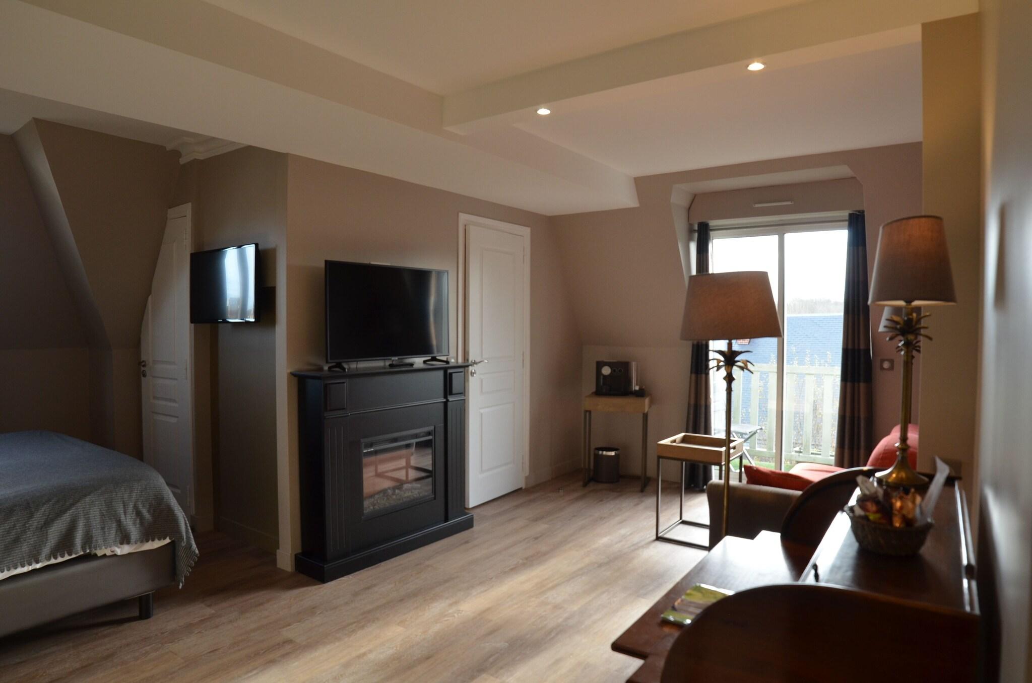 Double Queen Size Bed