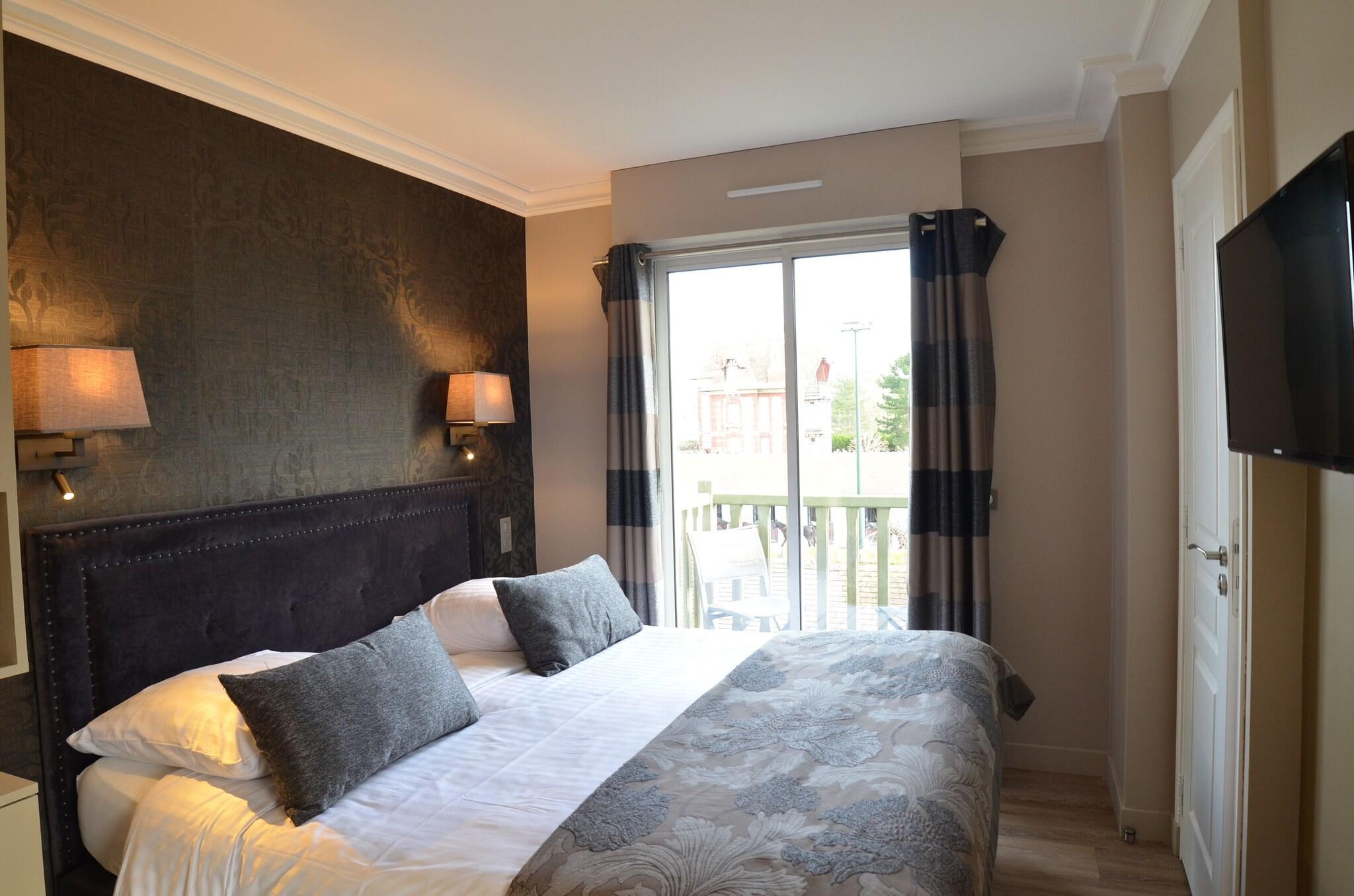 Double Queen Size Bed