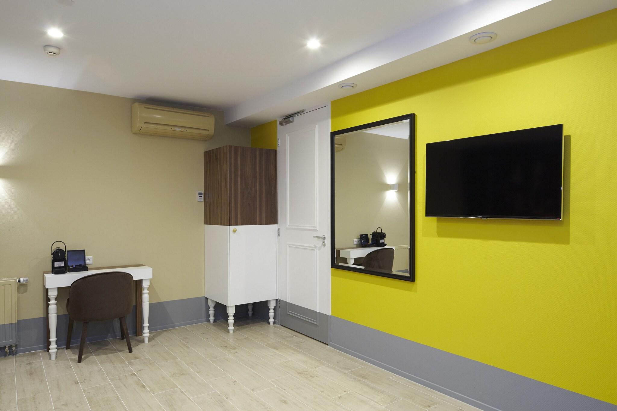 Double Two Double Beds