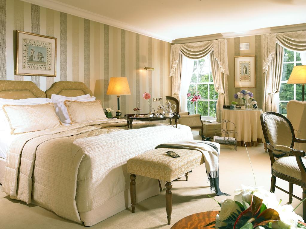 Double Superior King Bed