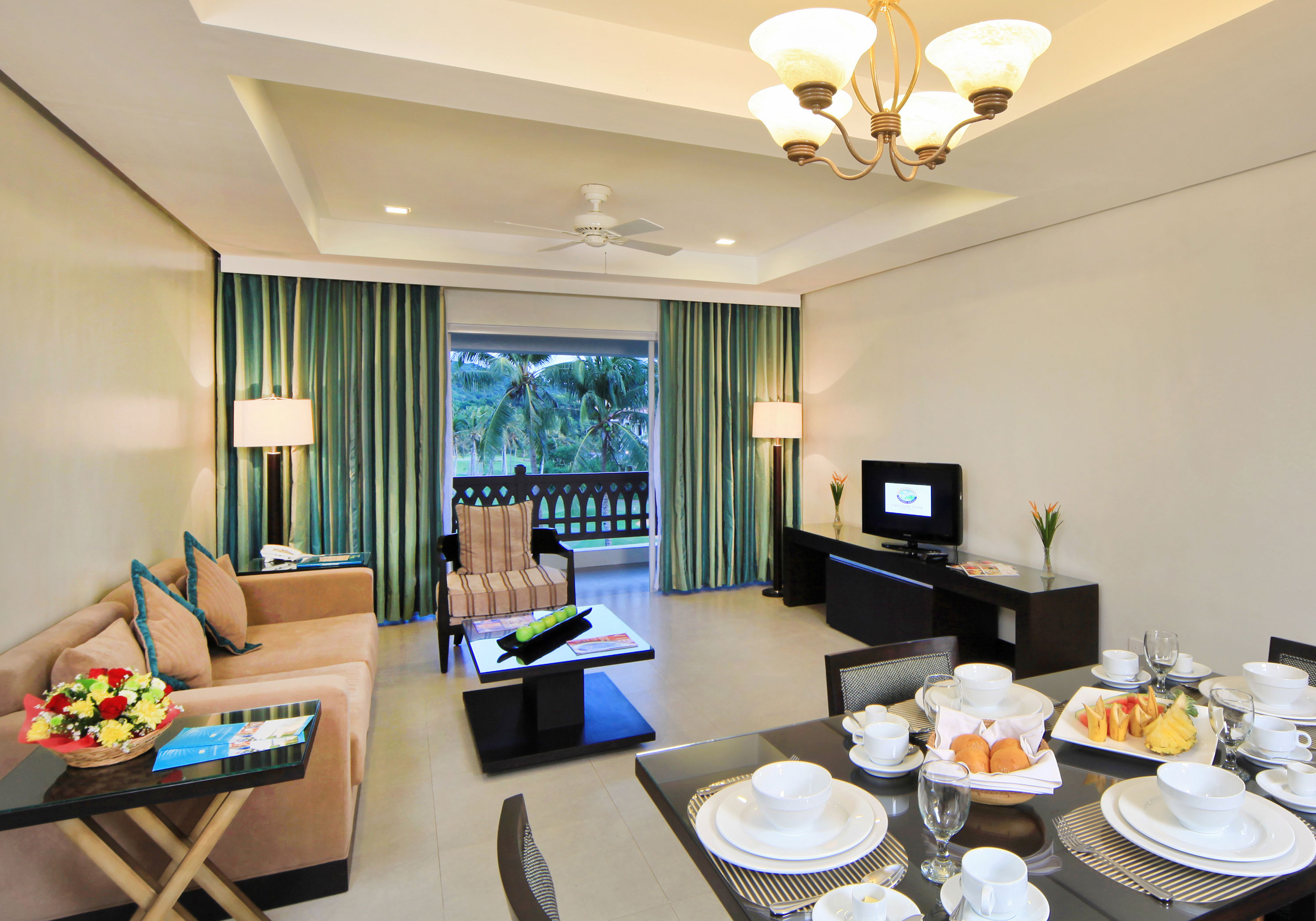 Double or Twin One Bedroom