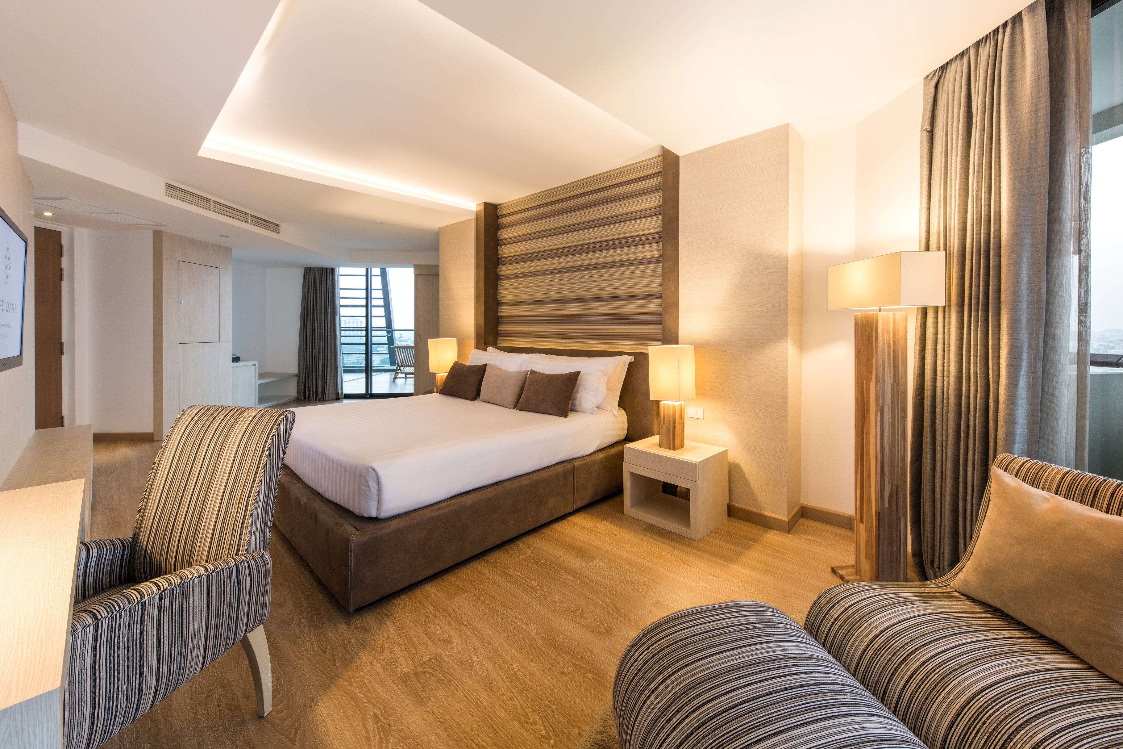 Double or Twin Deluxe with Terrace