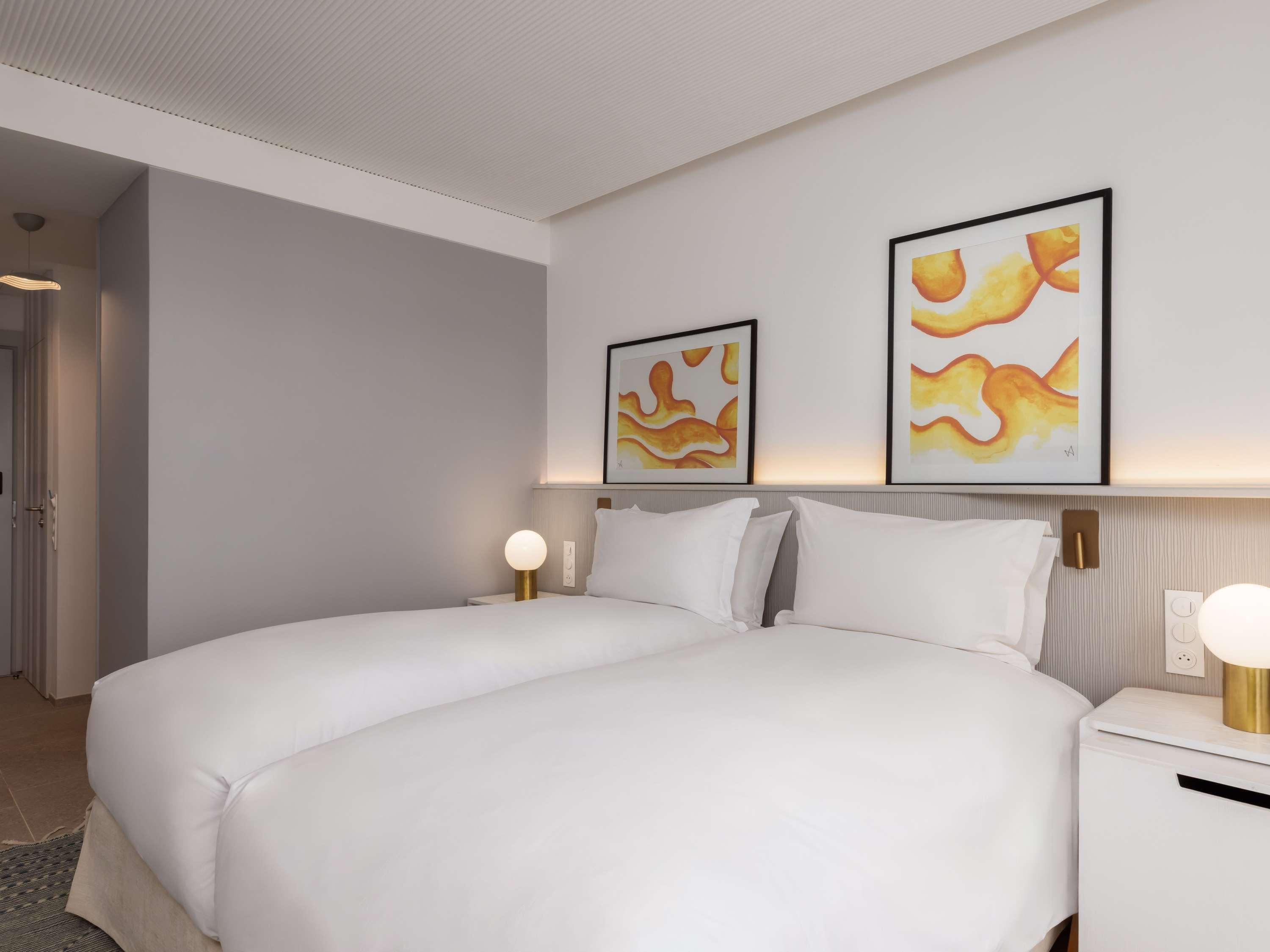 Suite Ocean View King Bed