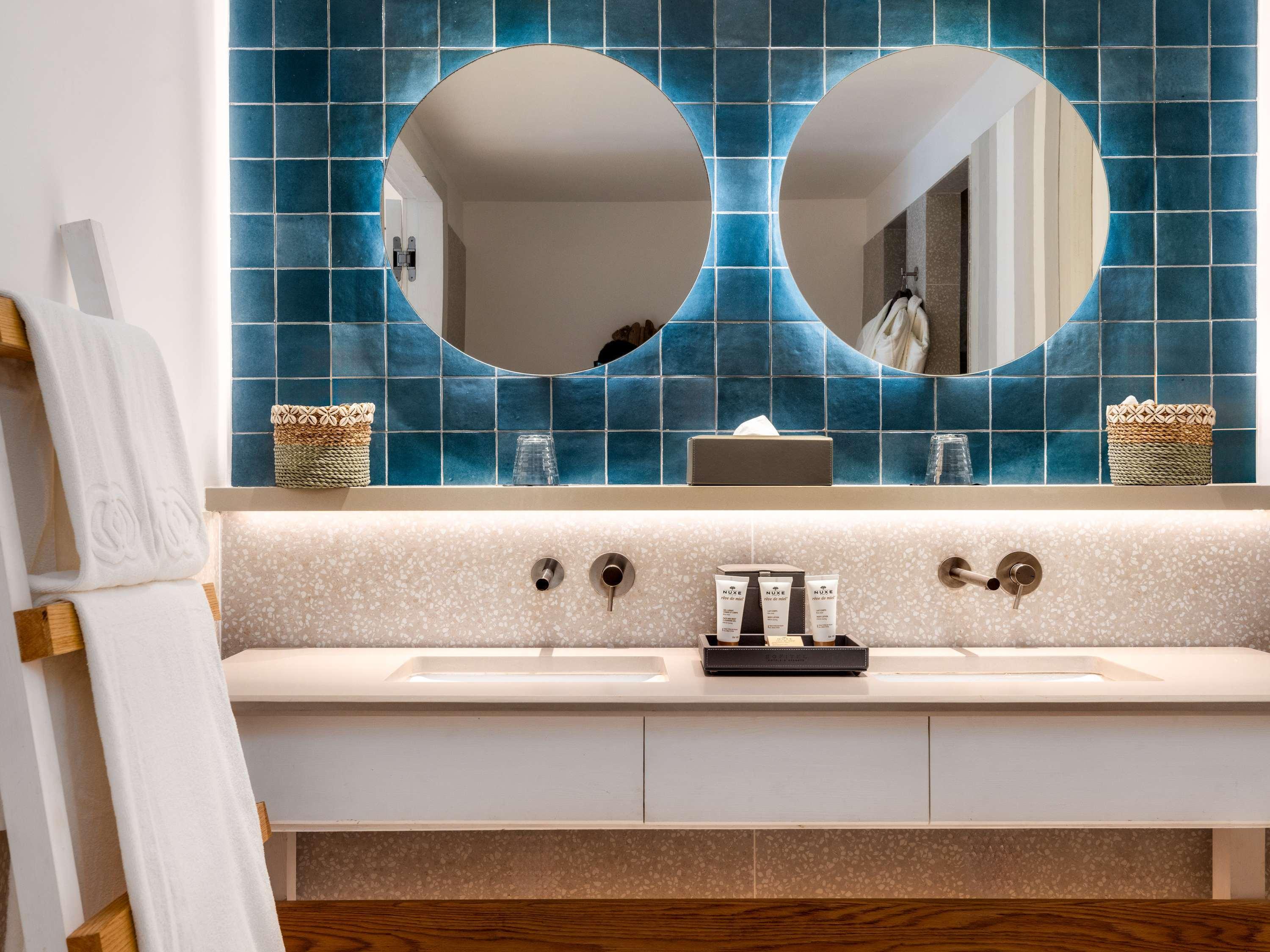 Junior Suite with Views