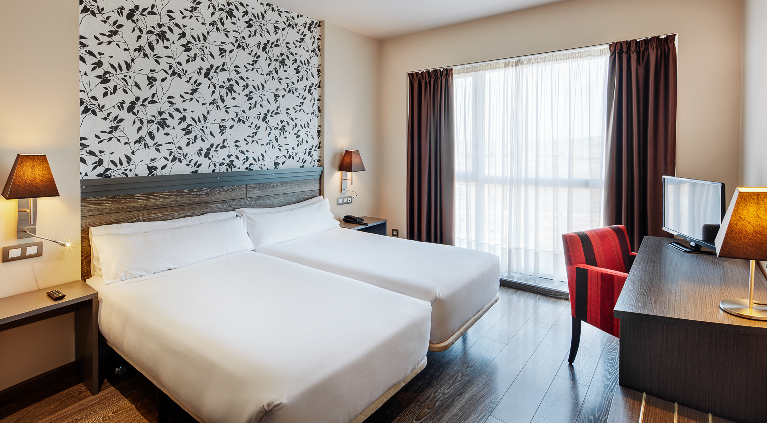 Double or Twin Standard