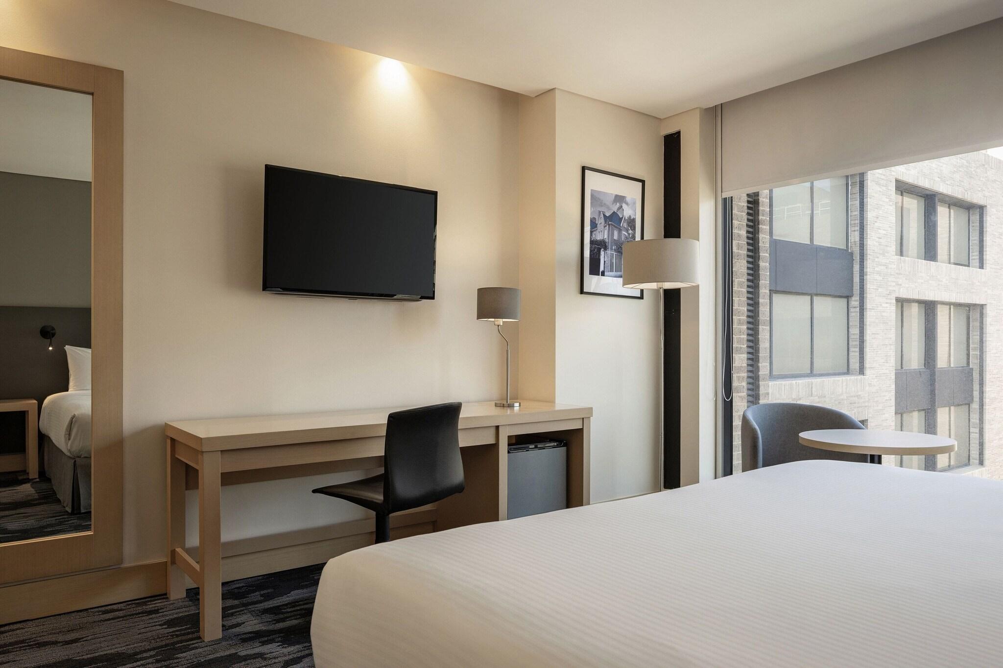 Double Queen Size Bed