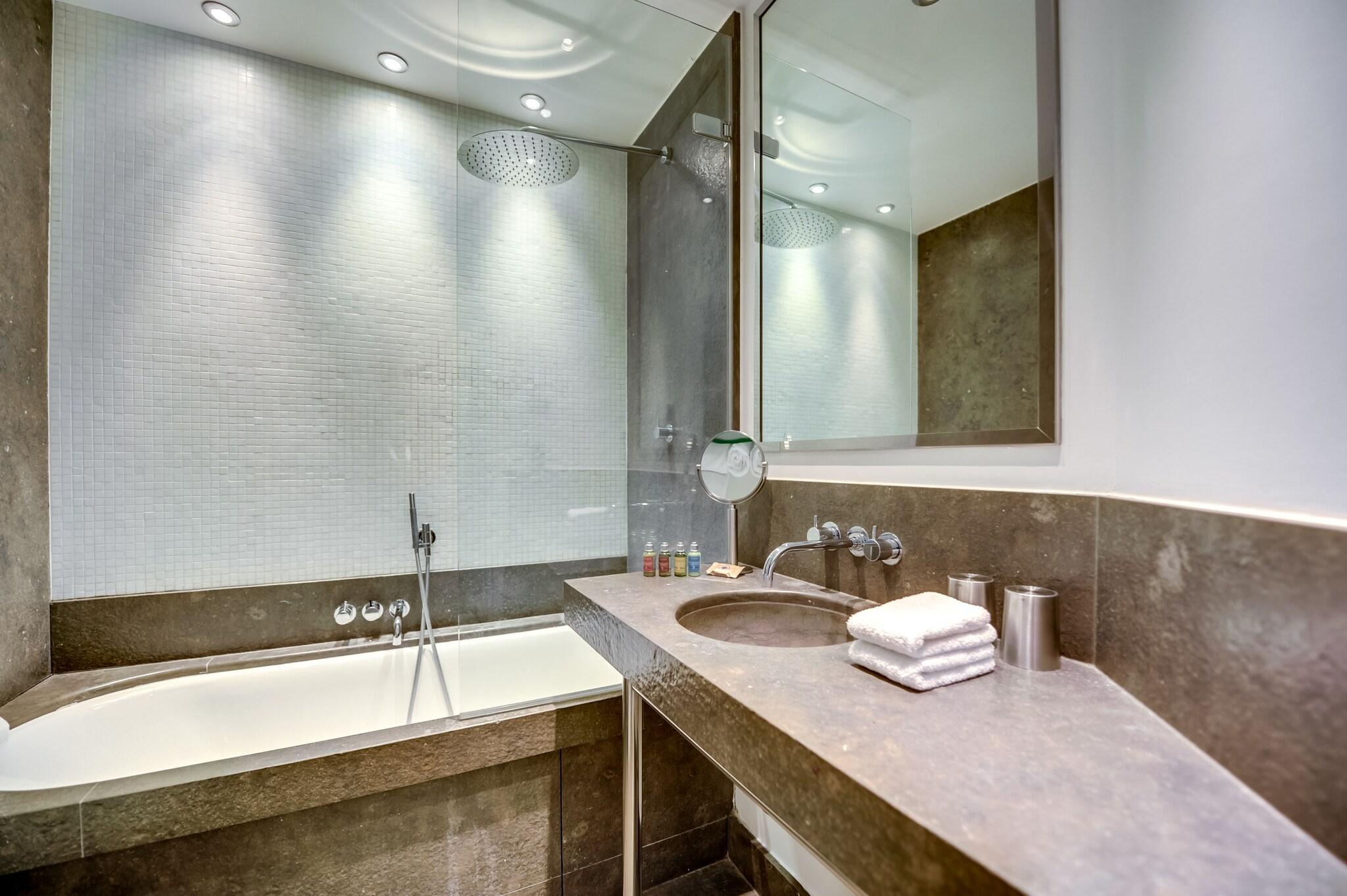 Junior Suite Three Beds