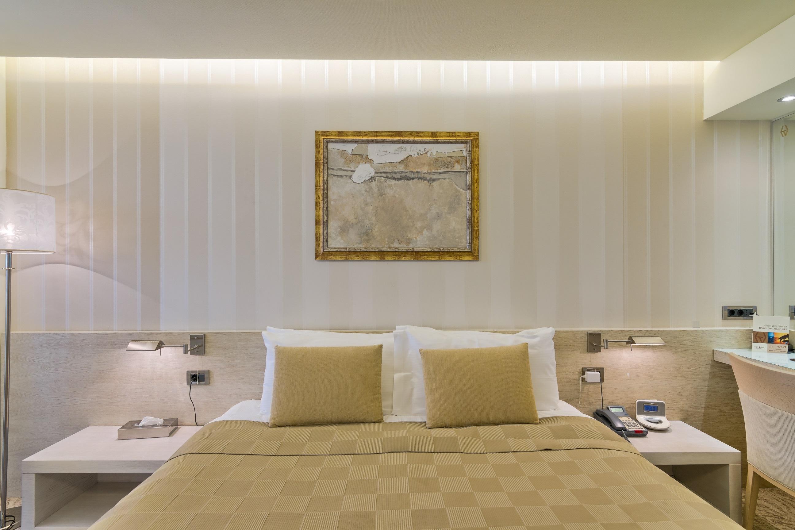 Double Single with Balcony