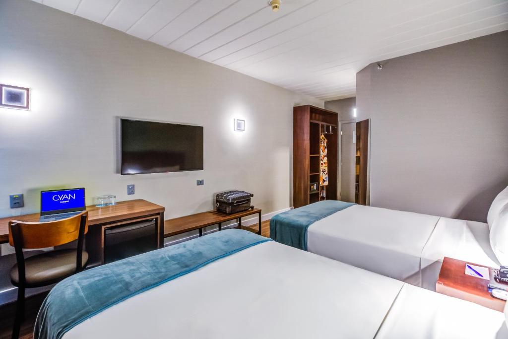 Family Room Superior