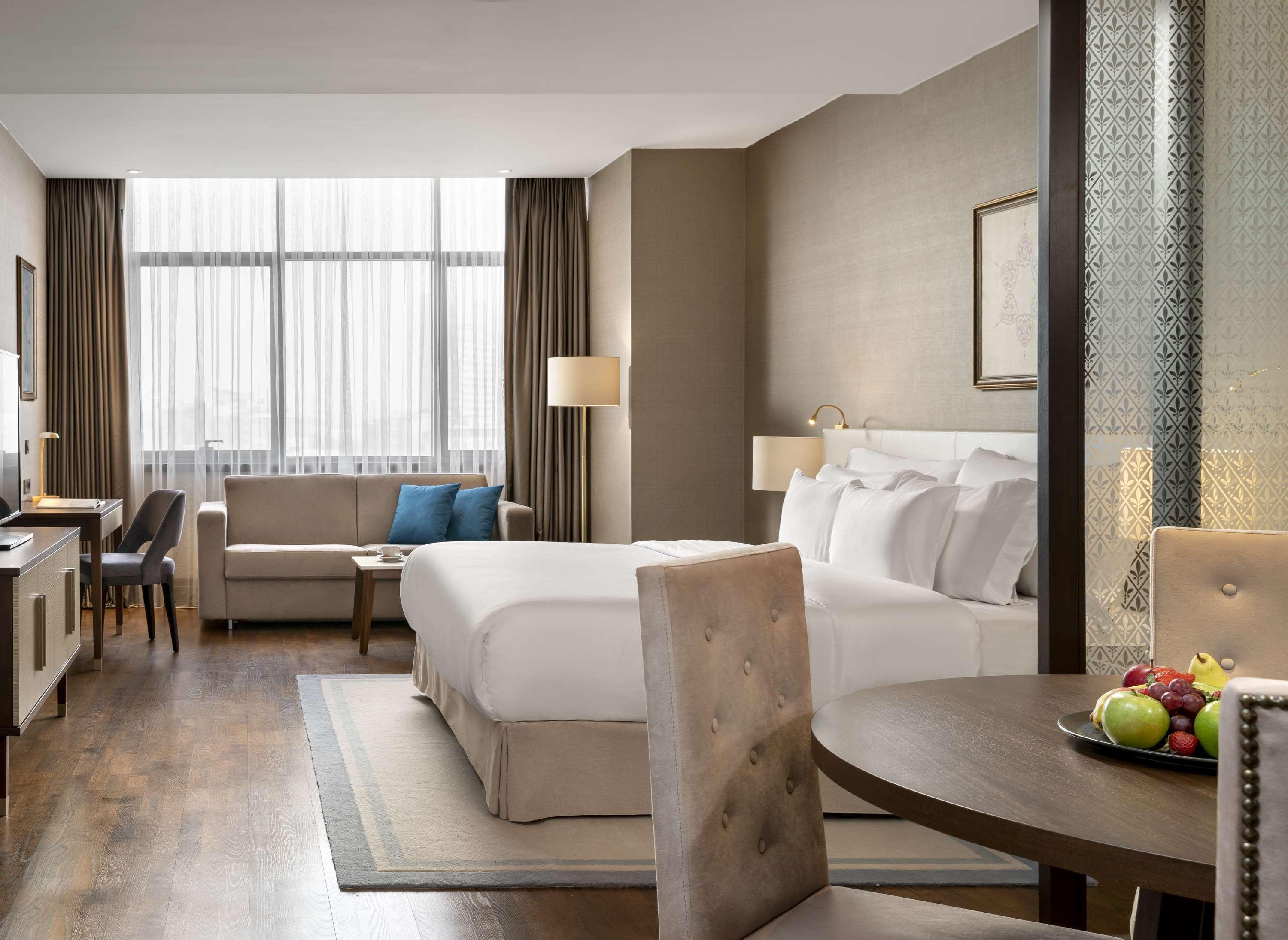 Suite with Kitchenette