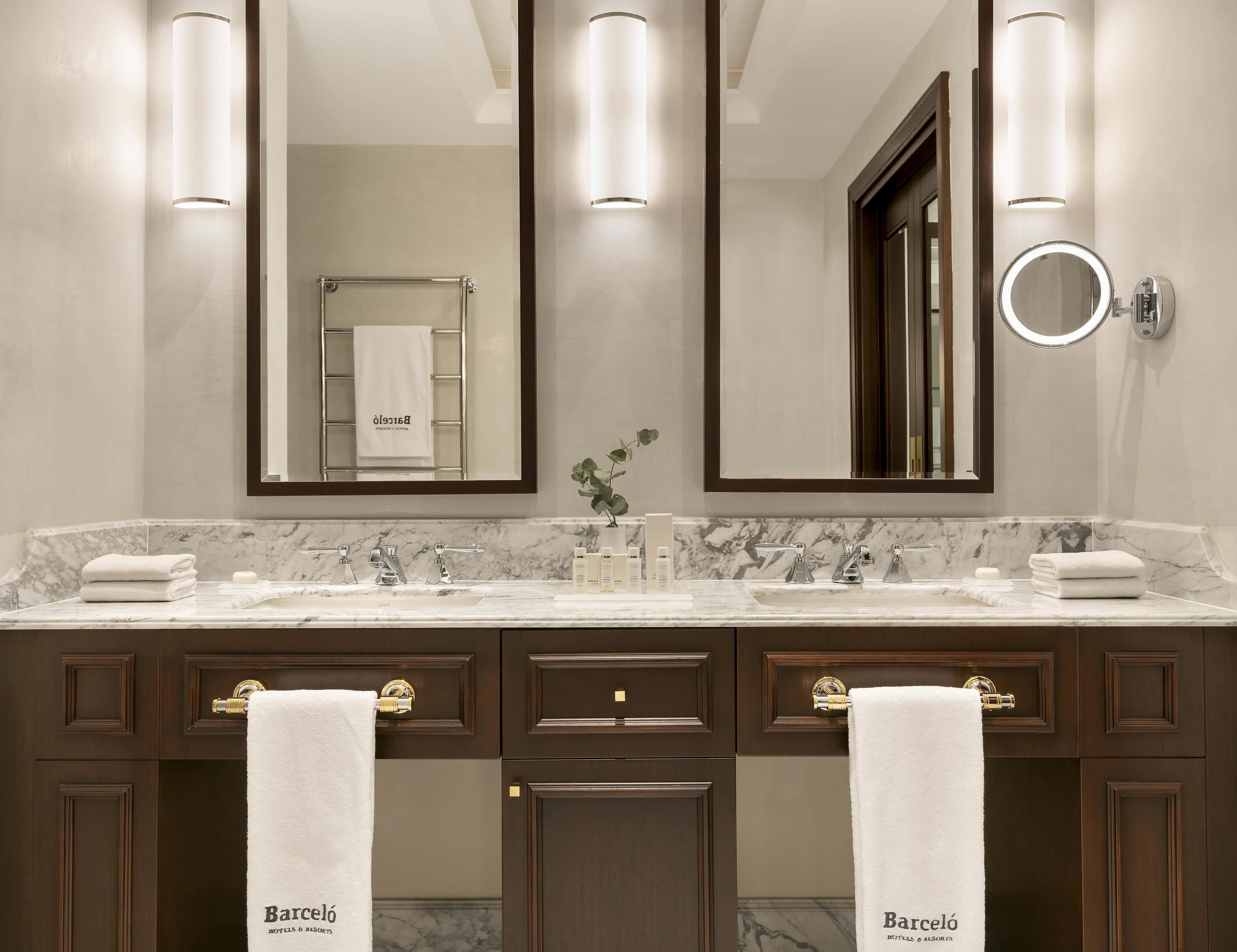 Double or Twin Deluxe