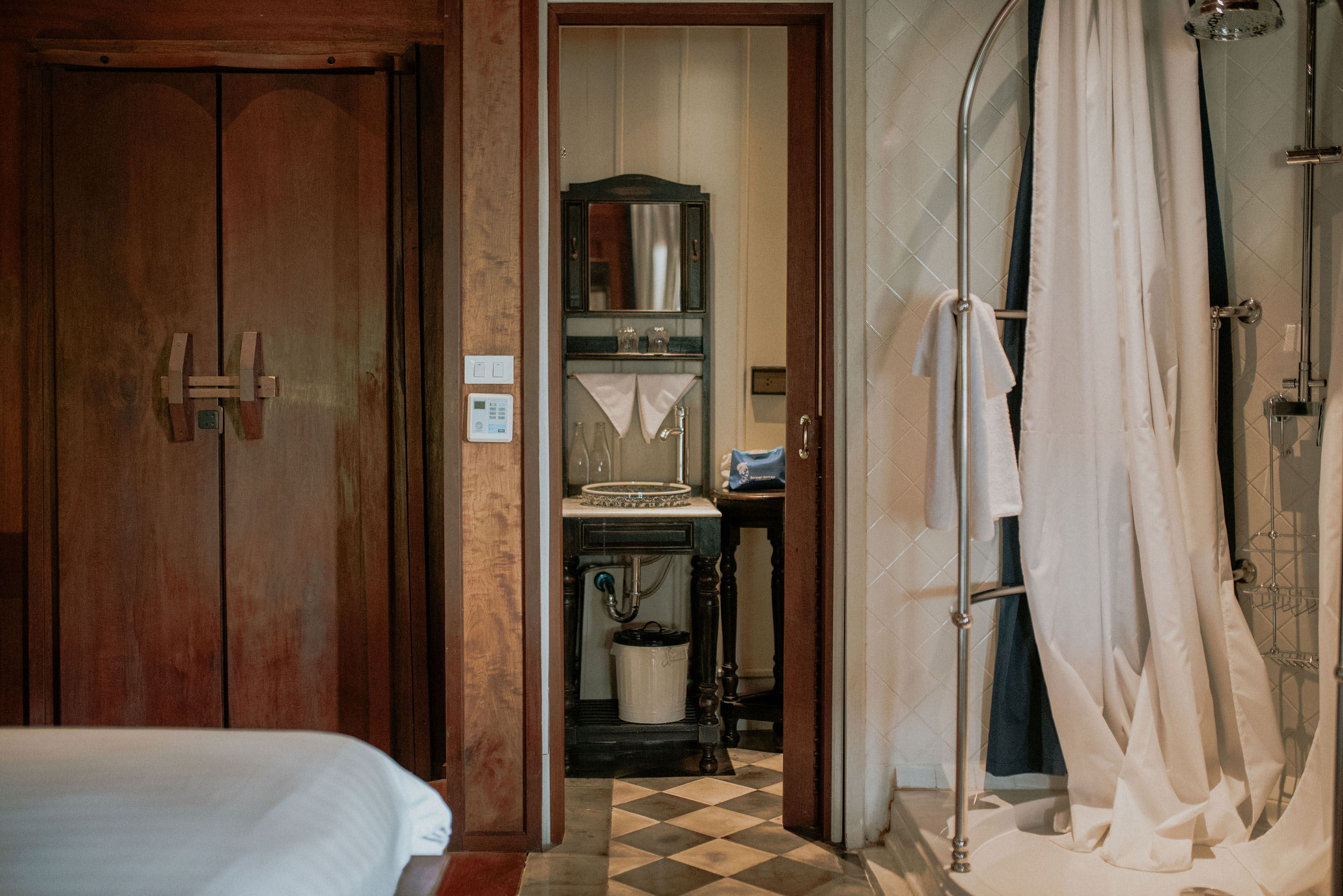 Double or Twin Deluxe