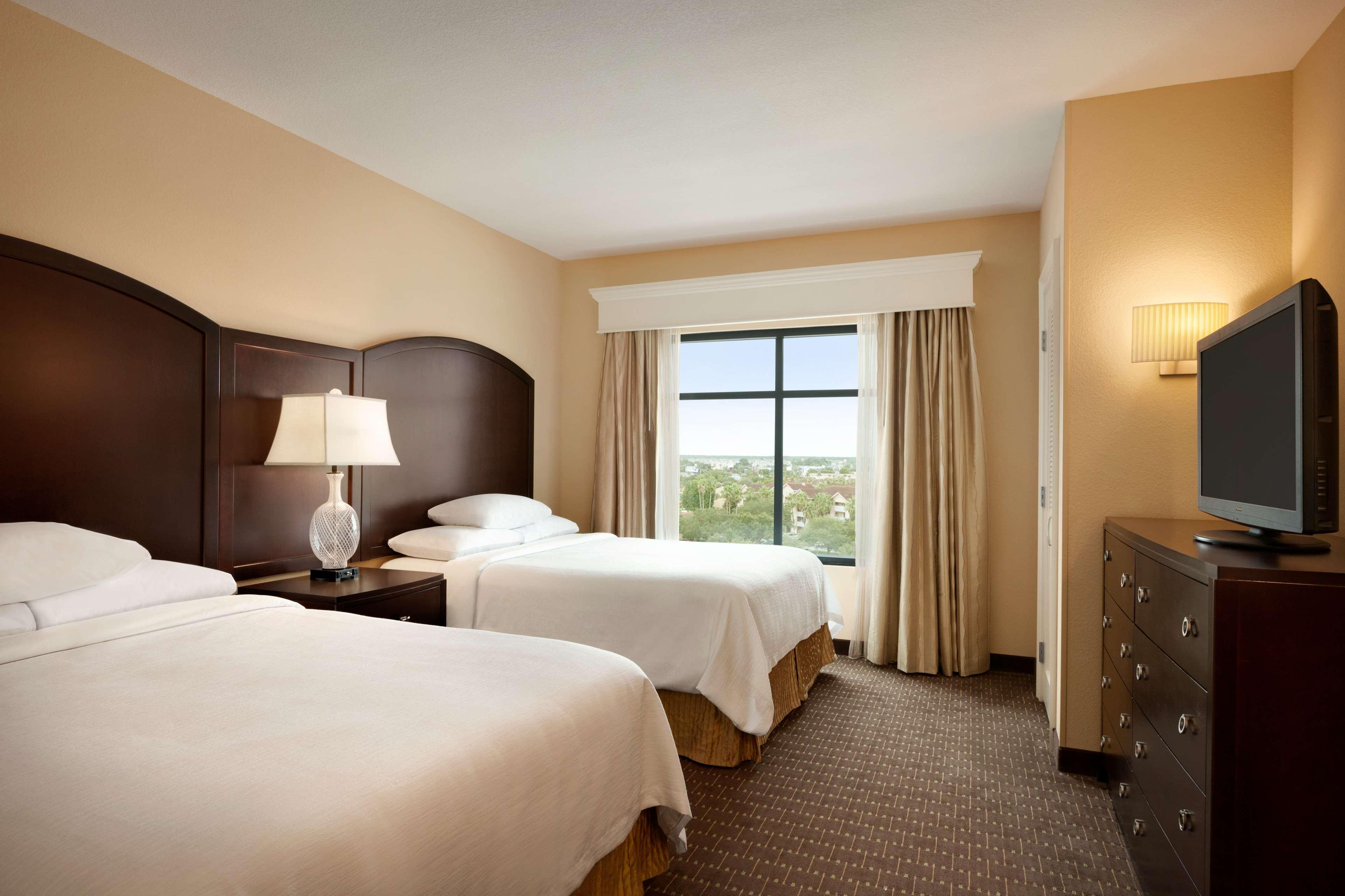 Suite Two Queen Beds Non Smoking