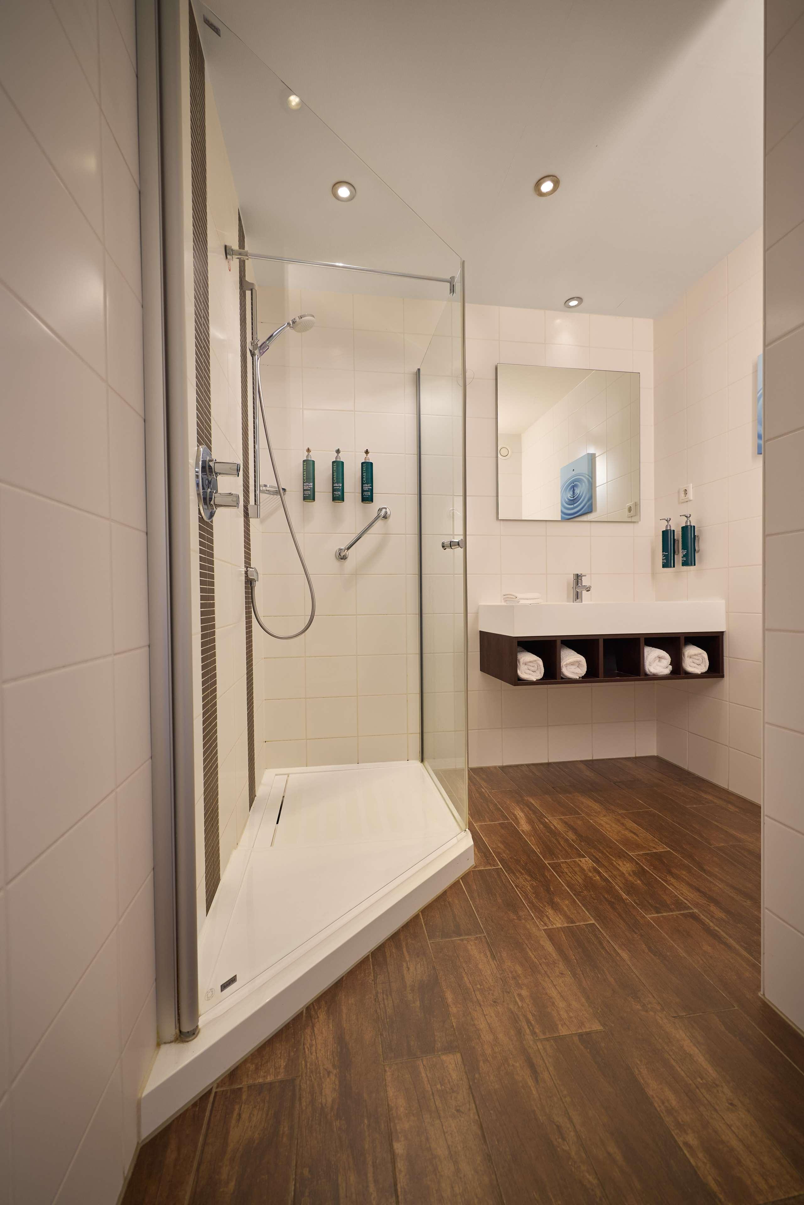 Family Room Connecting Room