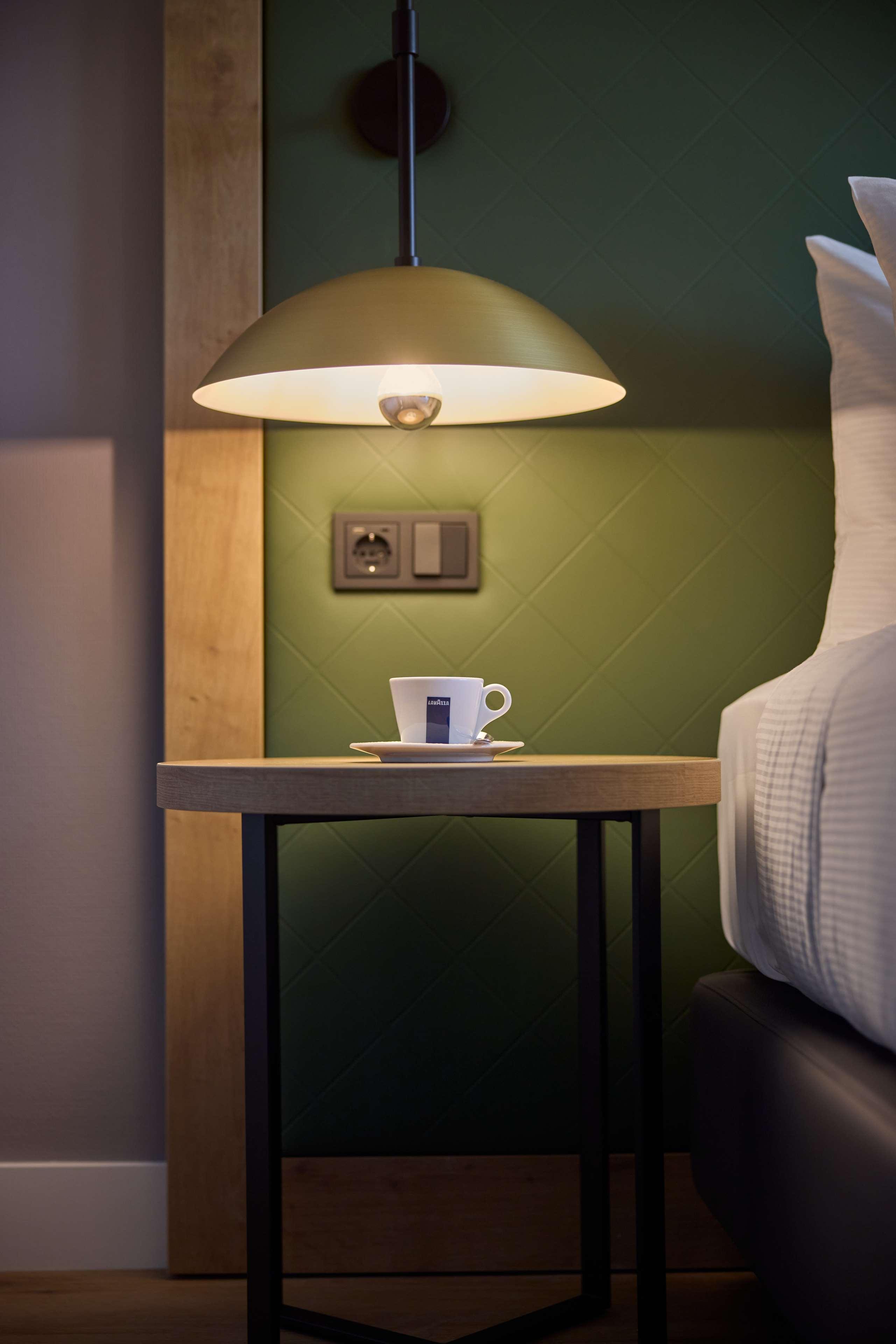 Family Room Queen Size Bed