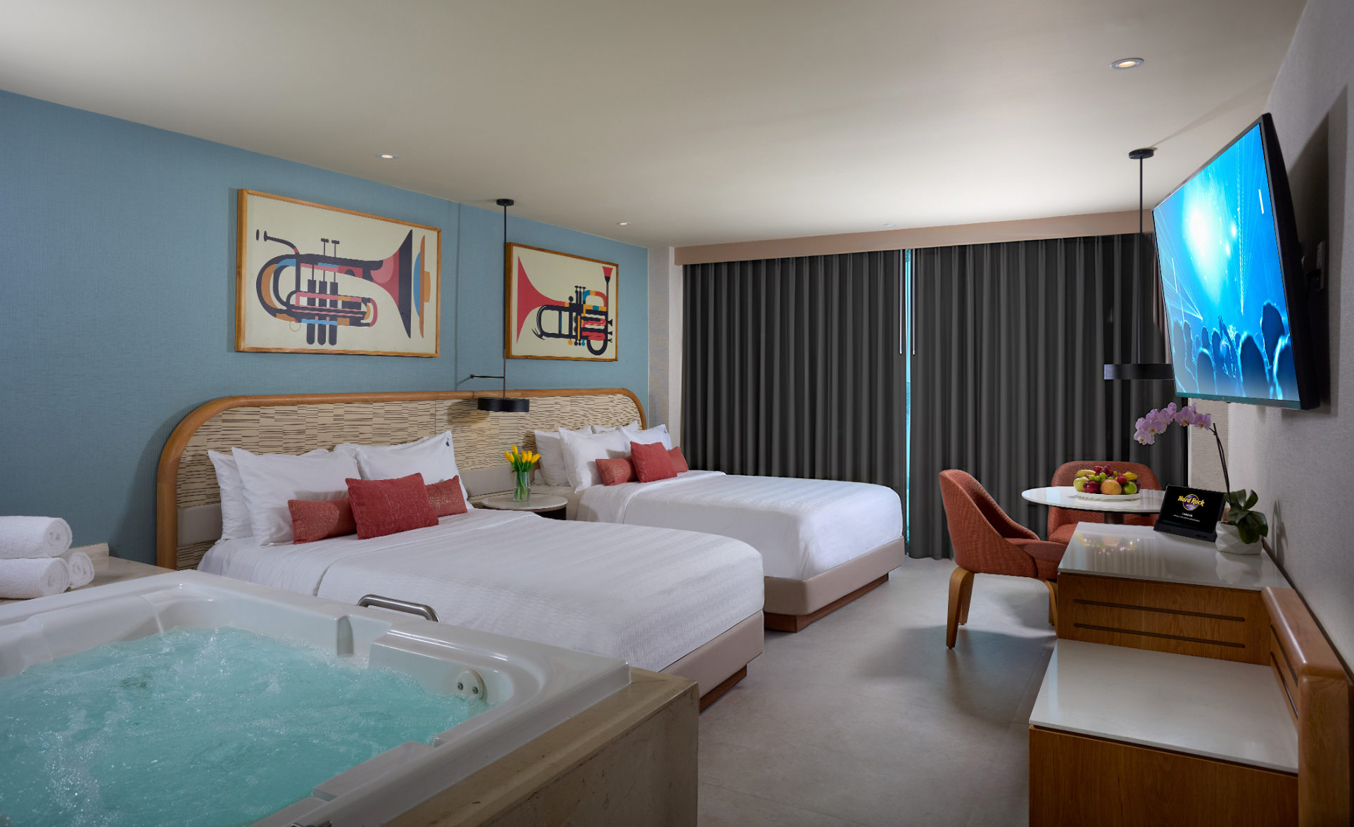 Double Deluxe Two Beds