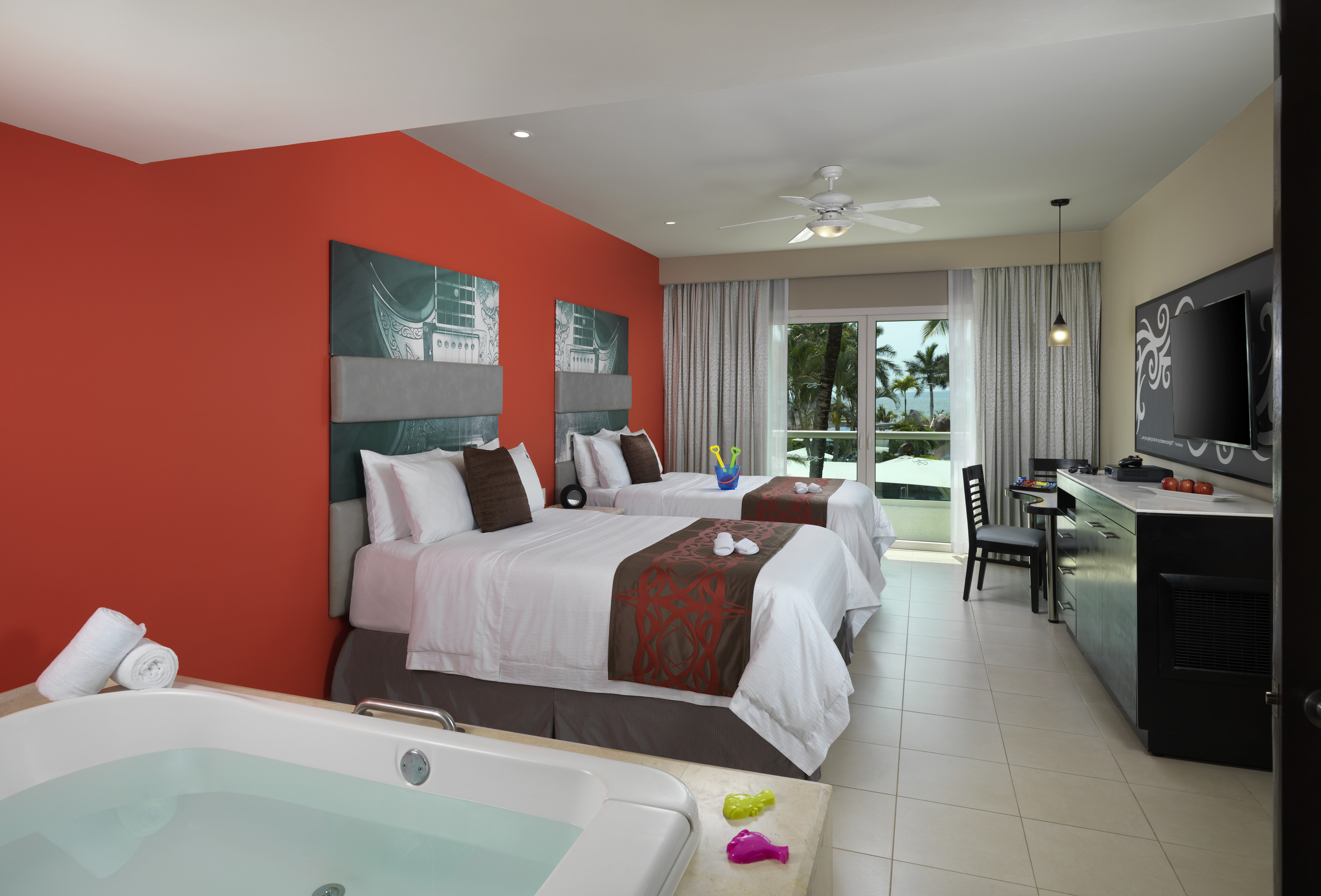 Family Room Deluxe