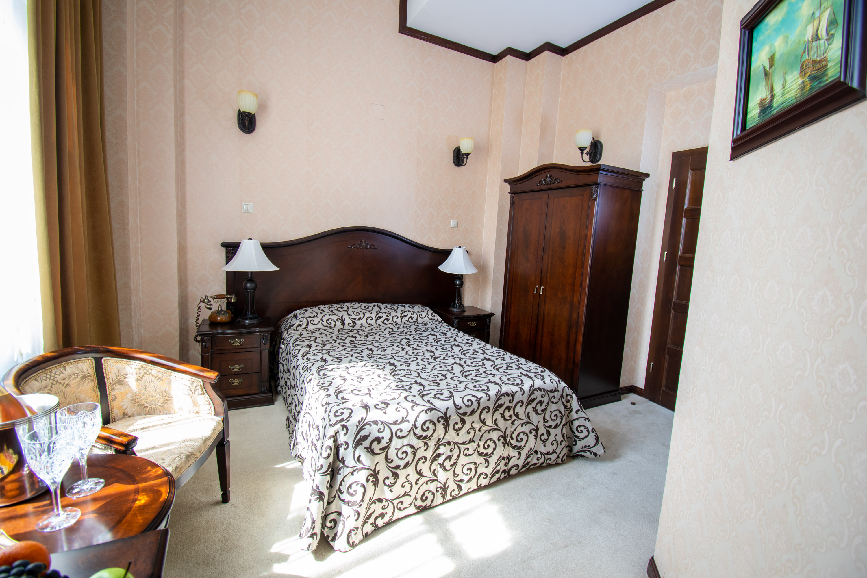 Double Queen Size Bed