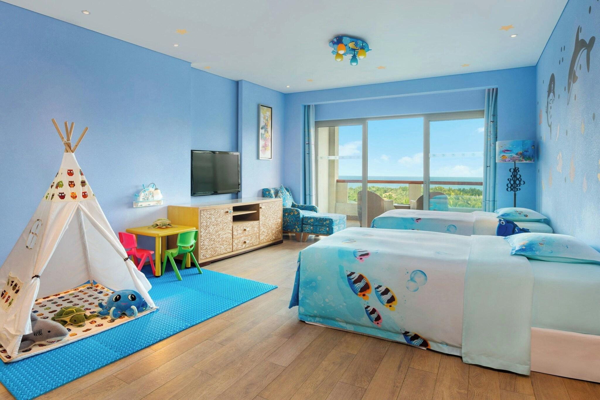 Suite King Bed Two Bedrooms