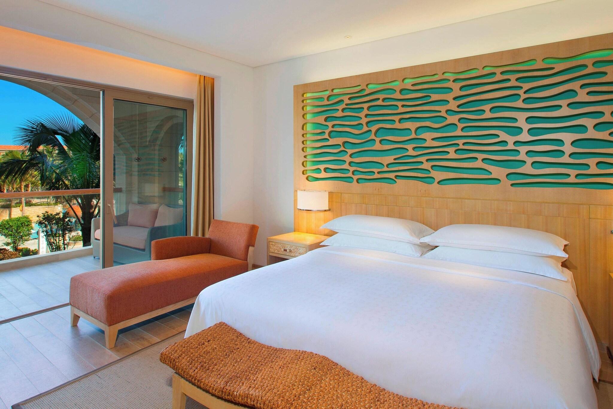 Suite King Bed Two Bedrooms