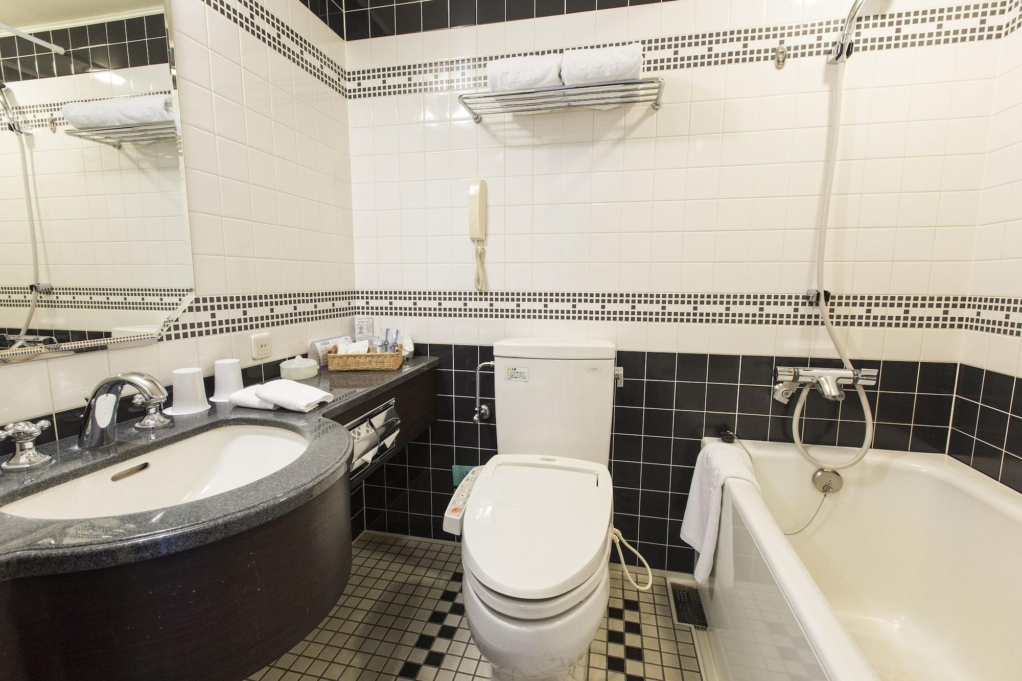 Quadruple Deluxe Two Beds