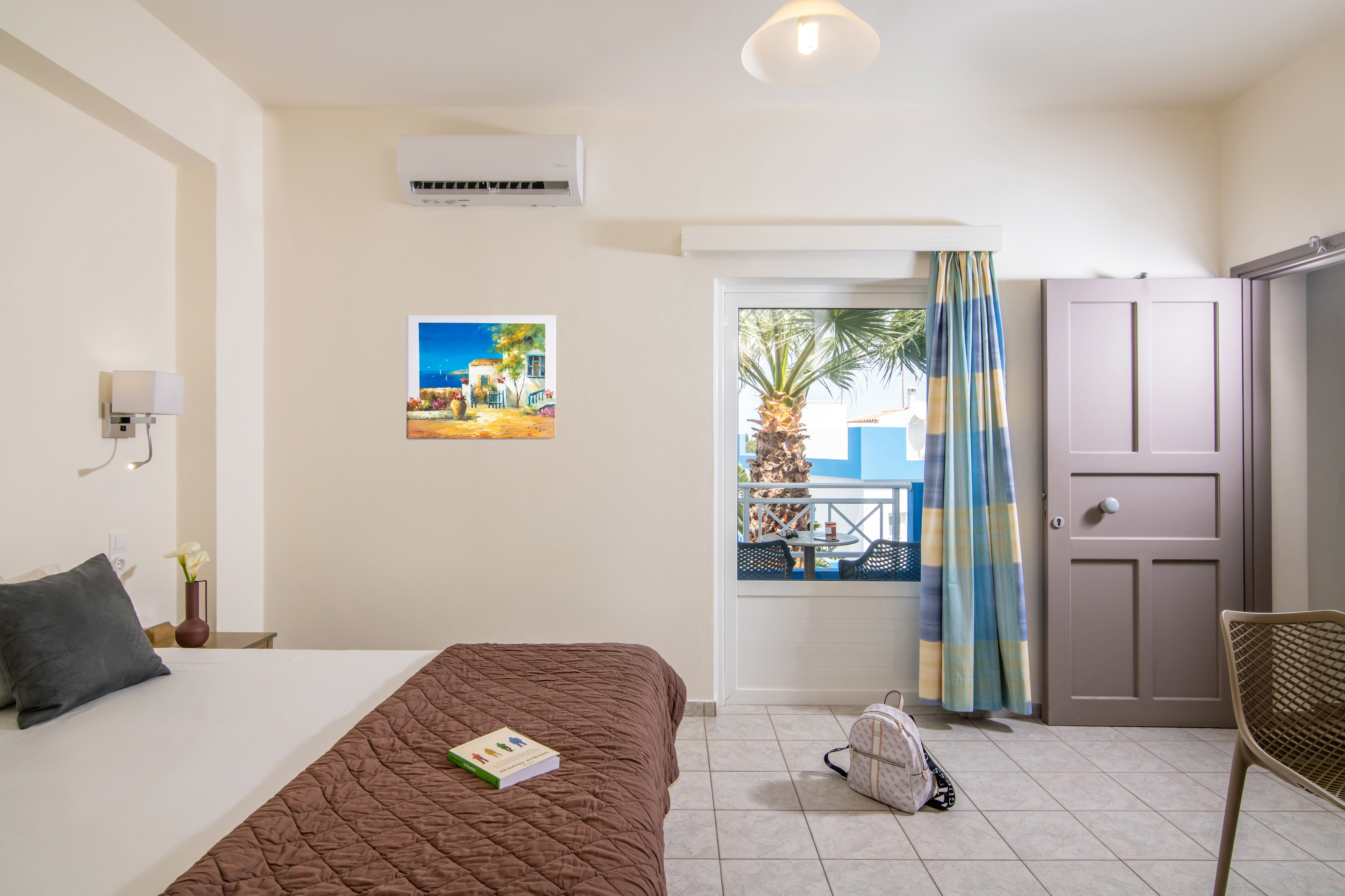 Double or Twin Standard