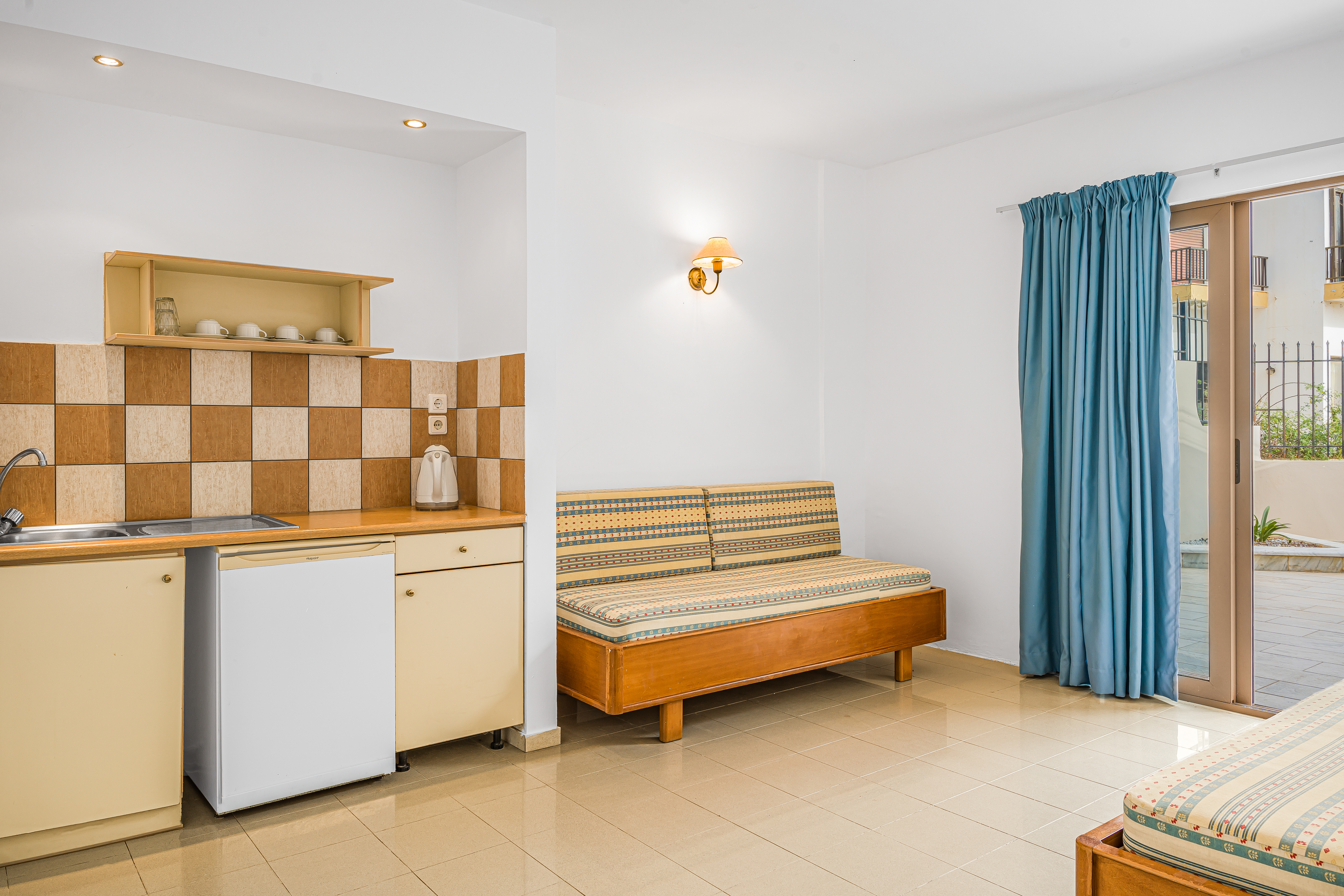 Family Room Garden View