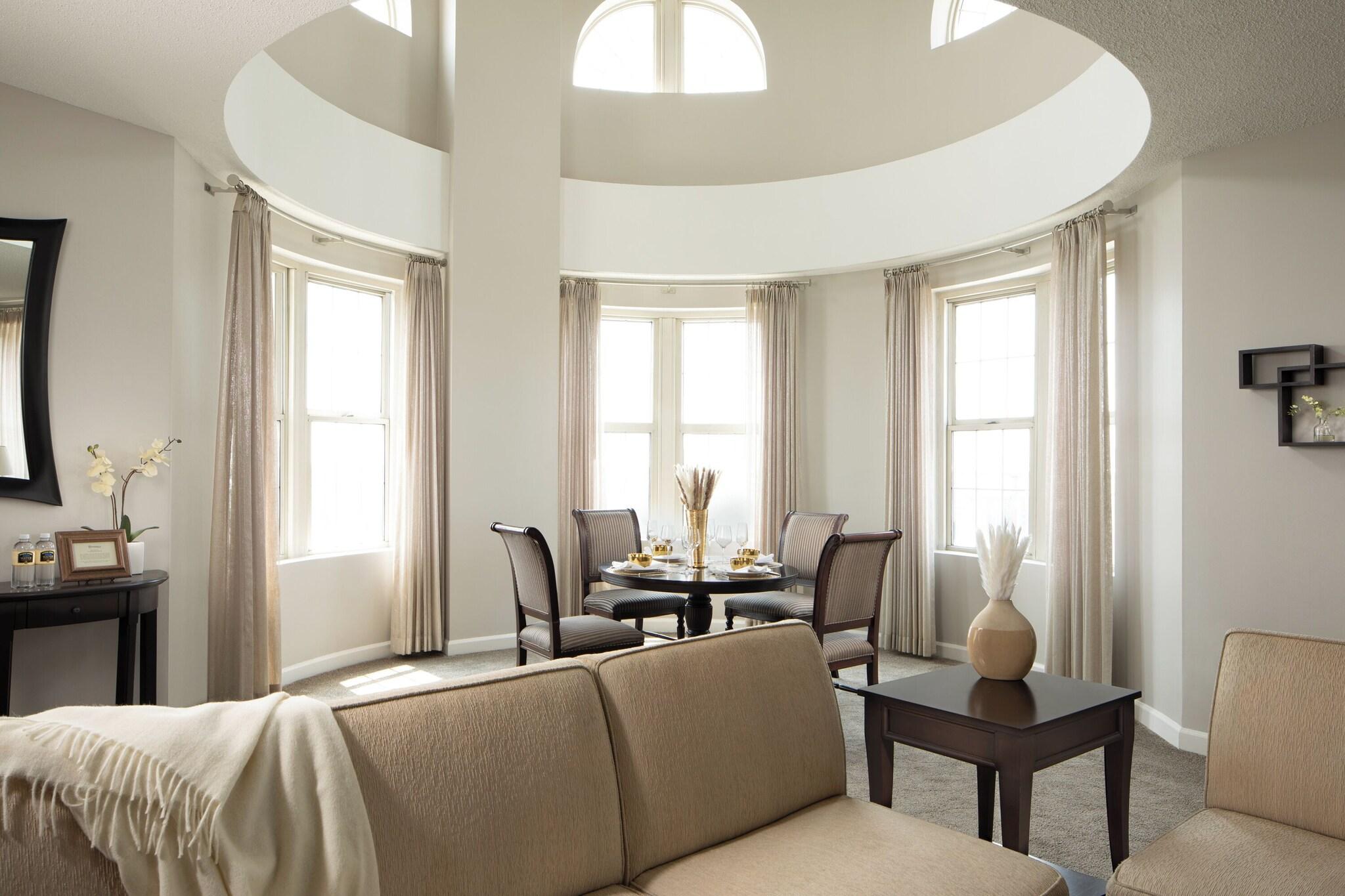 Quadruple Two Queen Beds