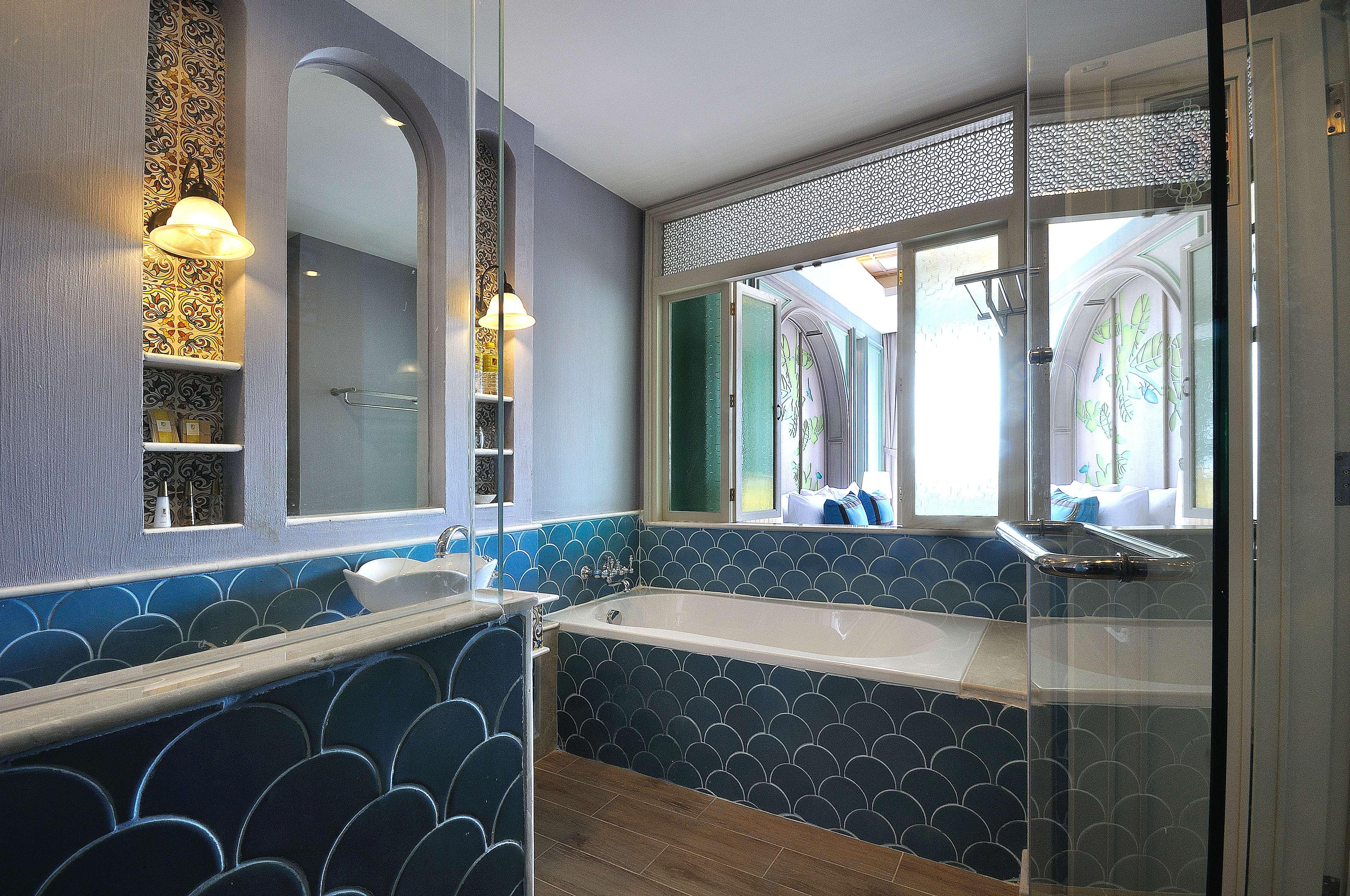 Double or Twin Deluxe