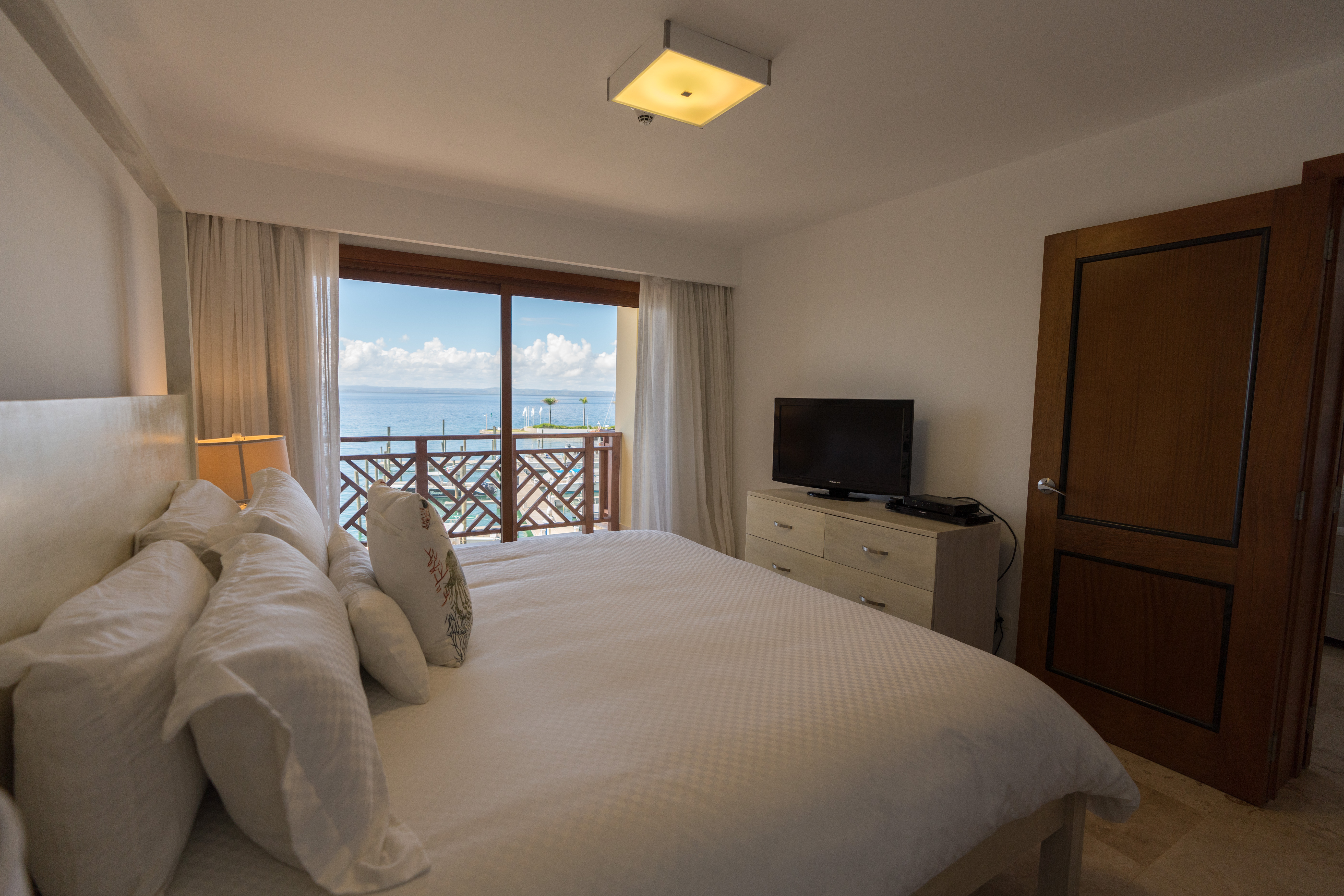 Suite Ocean View Two Bedrooms