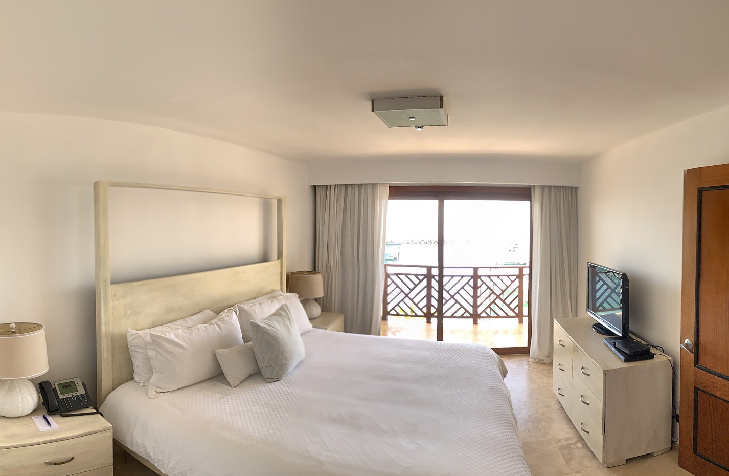 Suite Ocean View Two Bedrooms