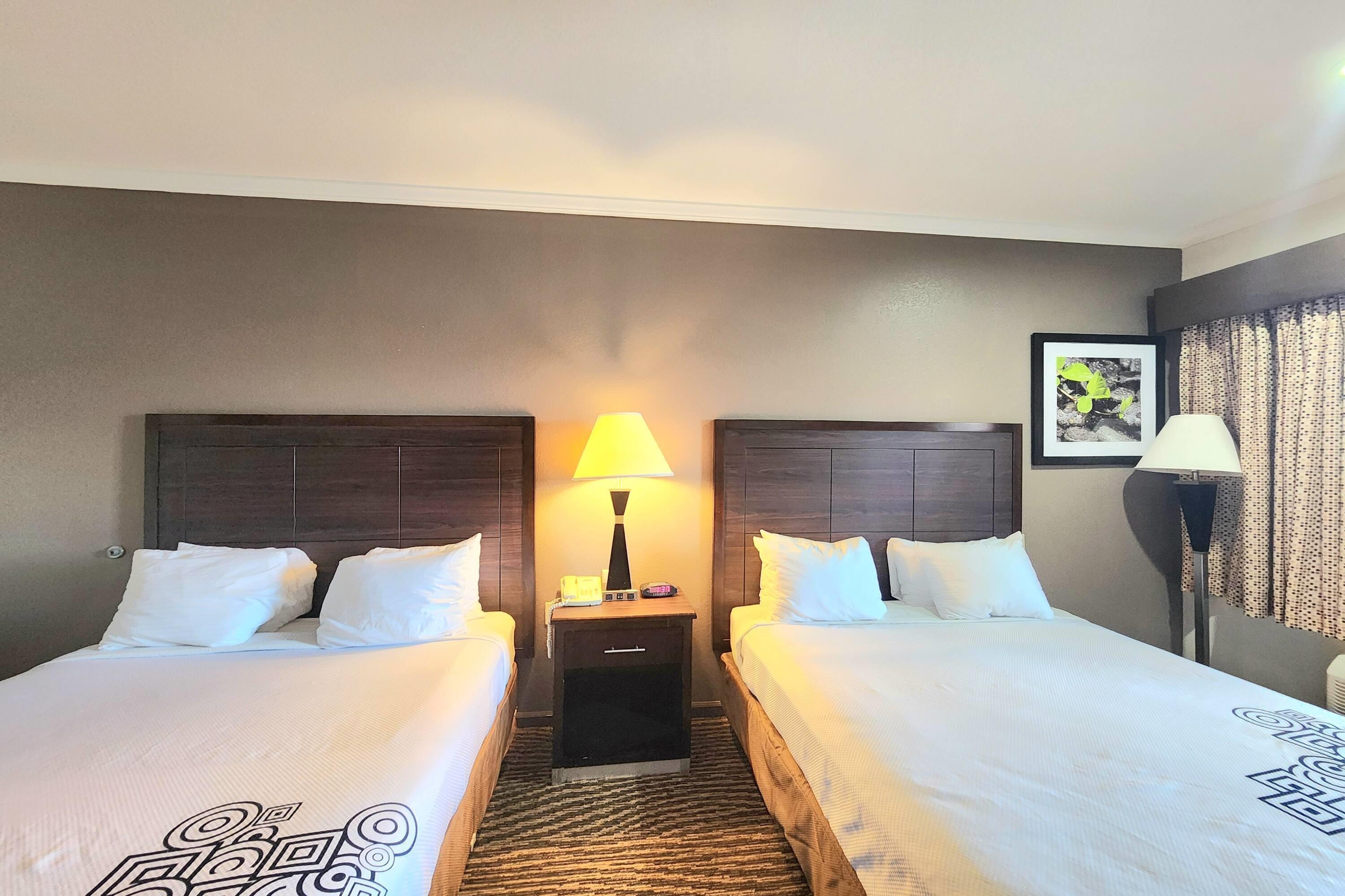 Room Accessible-two Queen Beds